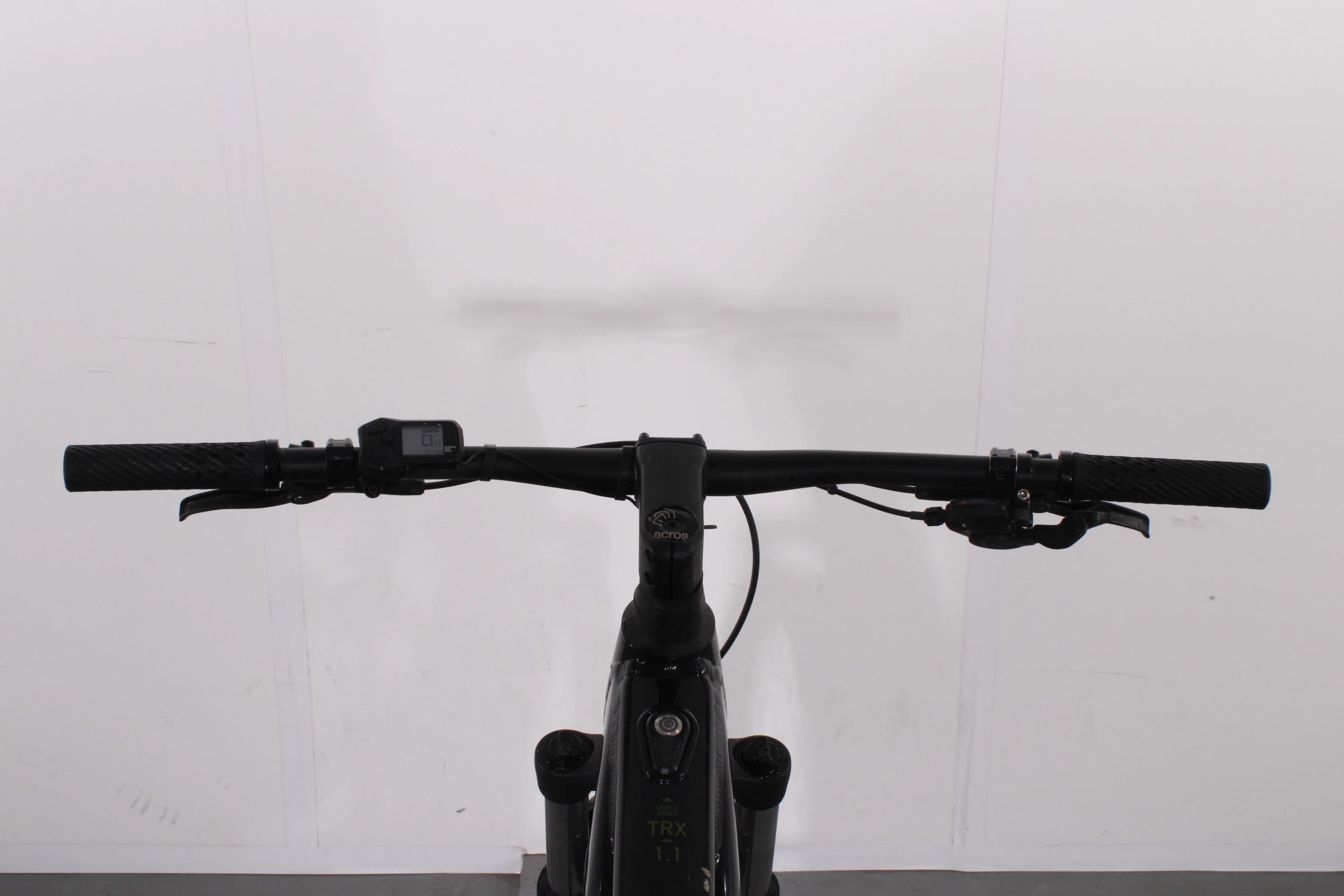 BESV TRX 1.1 - Image 7