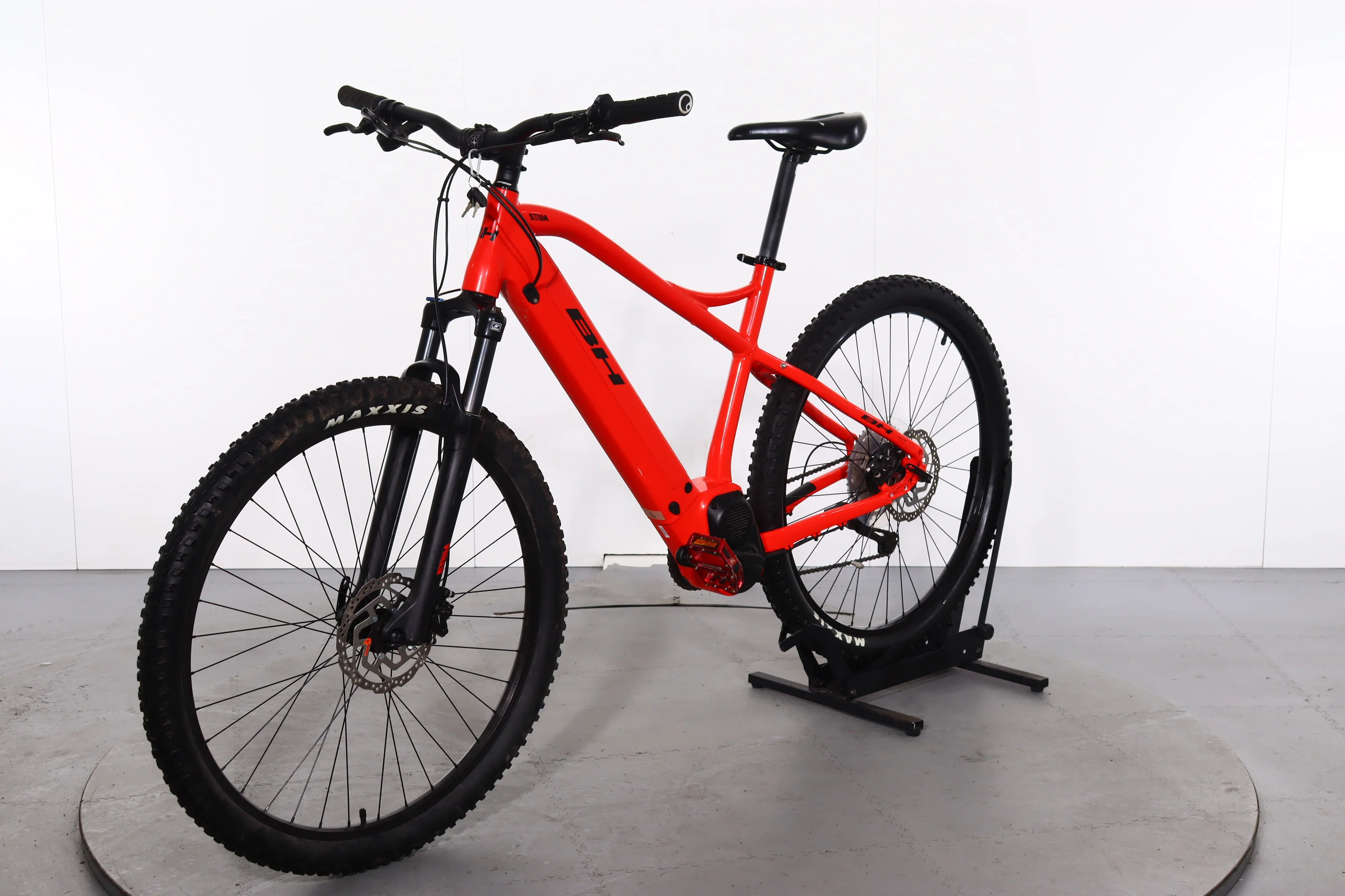 BH Atom Pro - Image 4