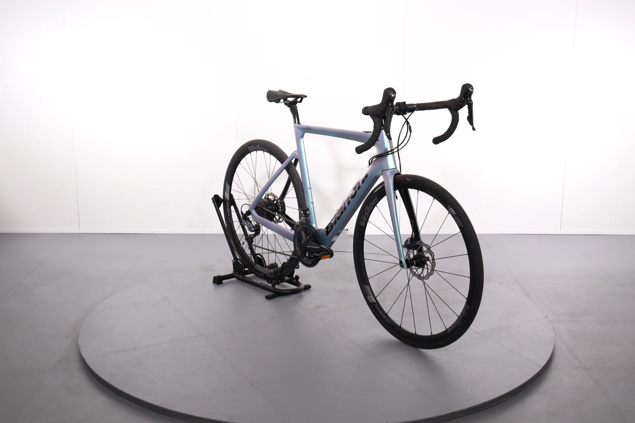 Bianchi Aria E-Road Ultegra - Image 2