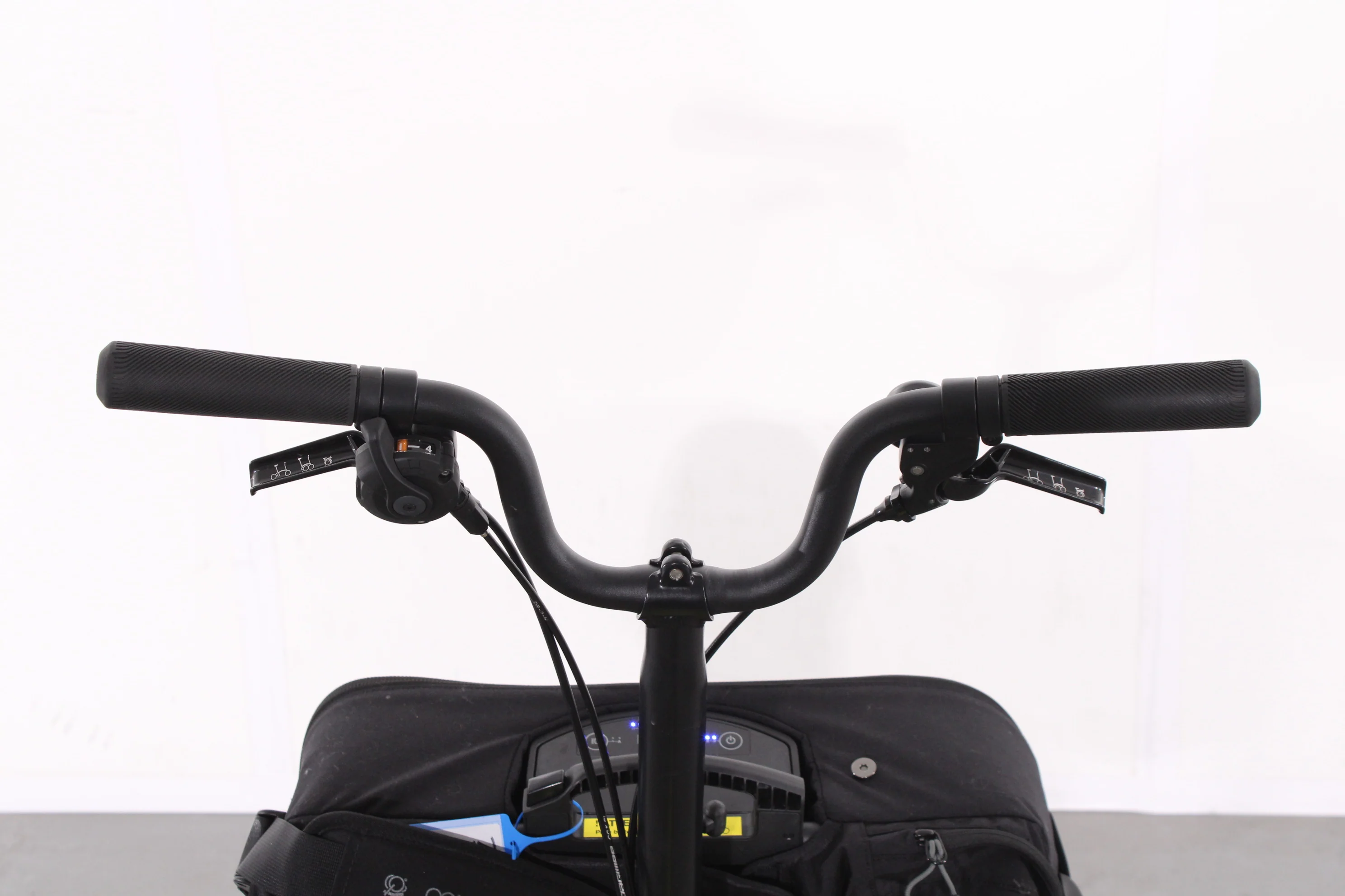 Brompton C Line Electric 4 Speed - Image 7