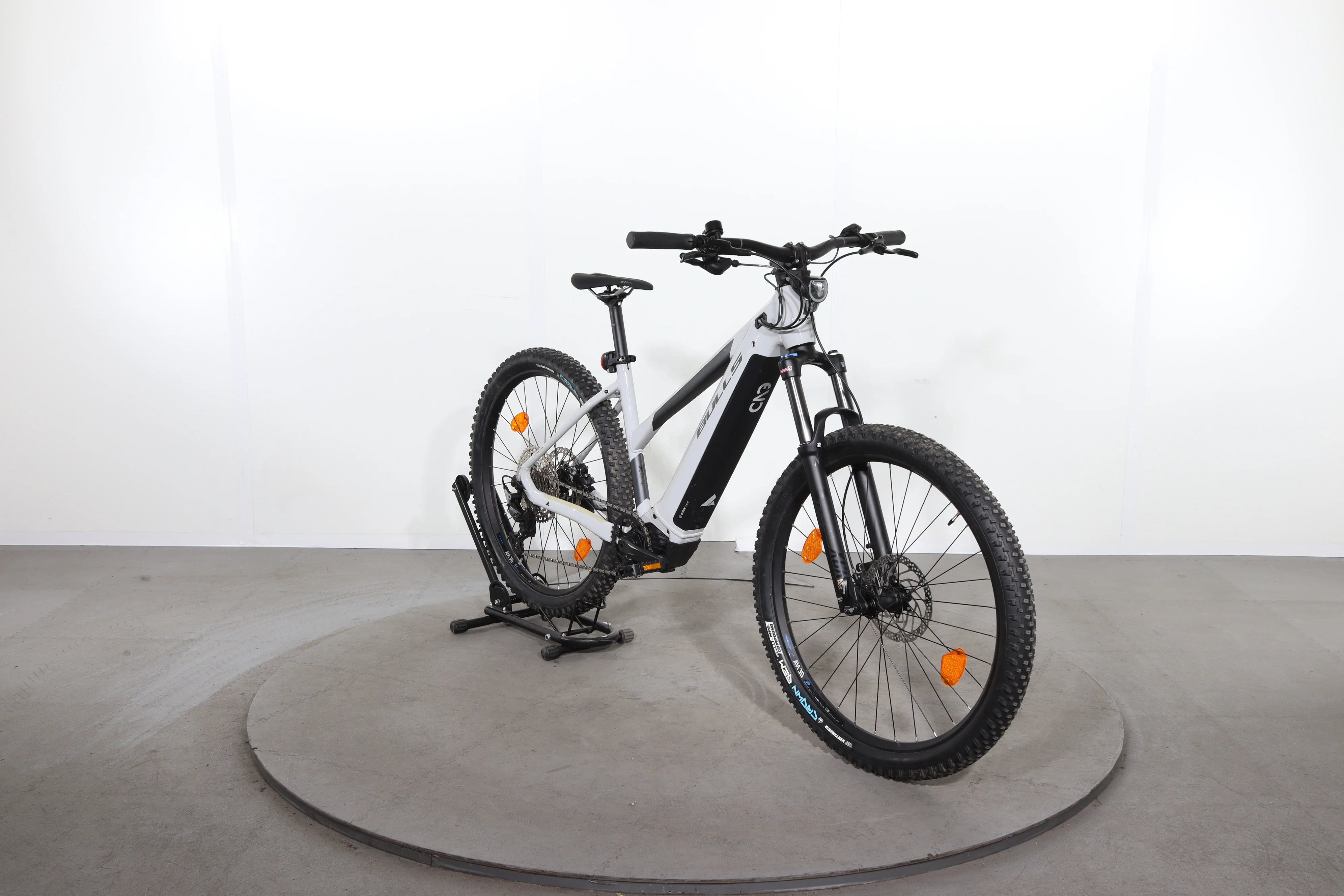 Bulls Copperhead EVO 2 - Image 2