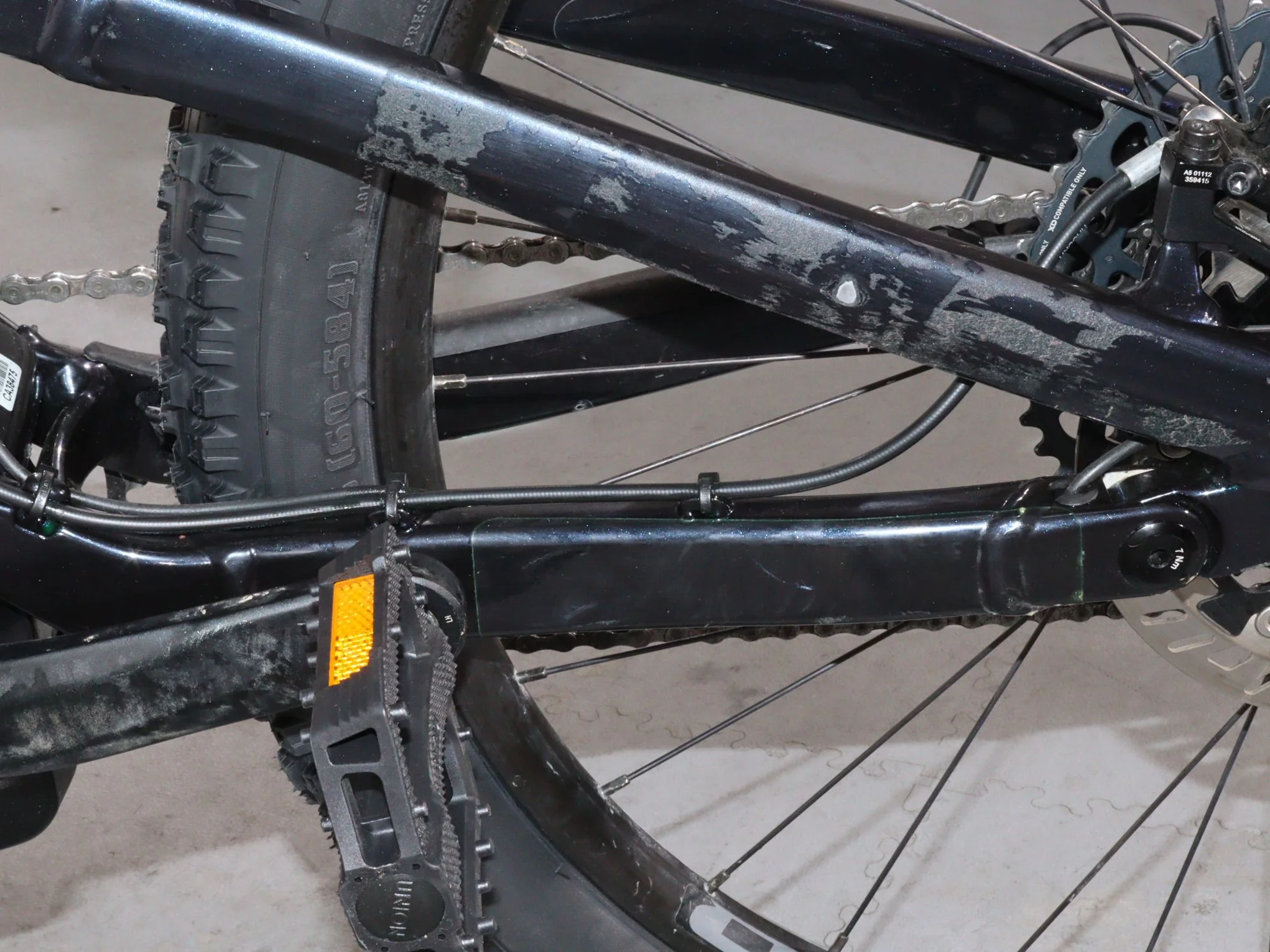 Cannondale 27.5 Moterra Neo Carbon 2 Alpine - Image 12