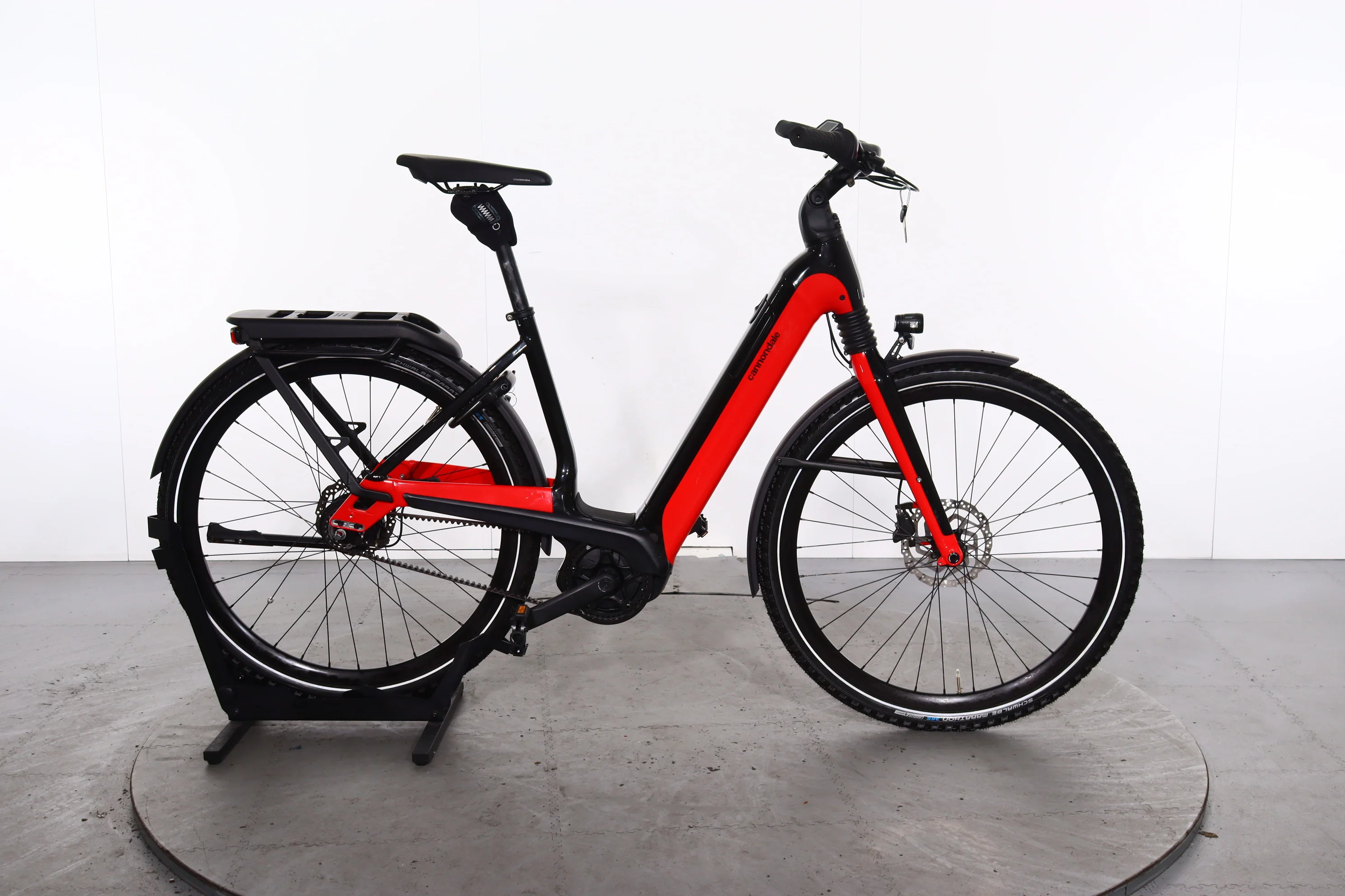 Cannondale Mavaro Neo 4