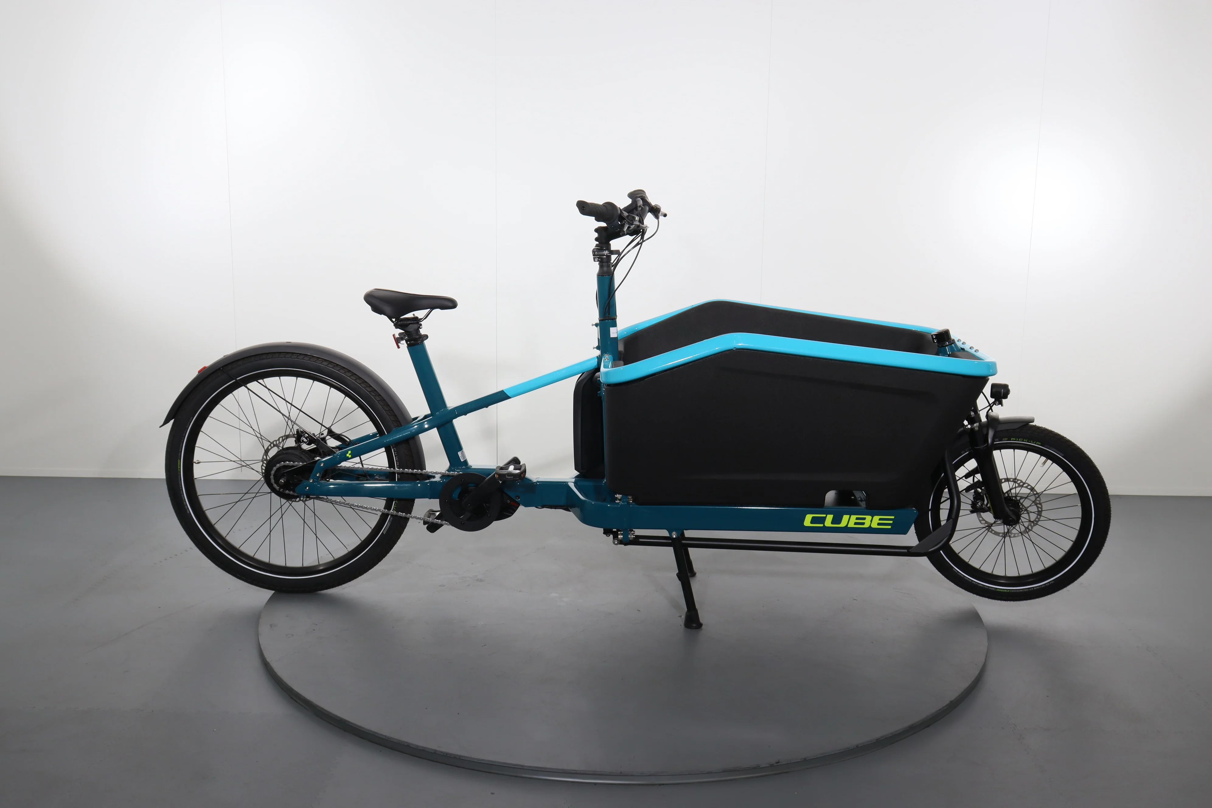 Cube Cargo Hybrid 500