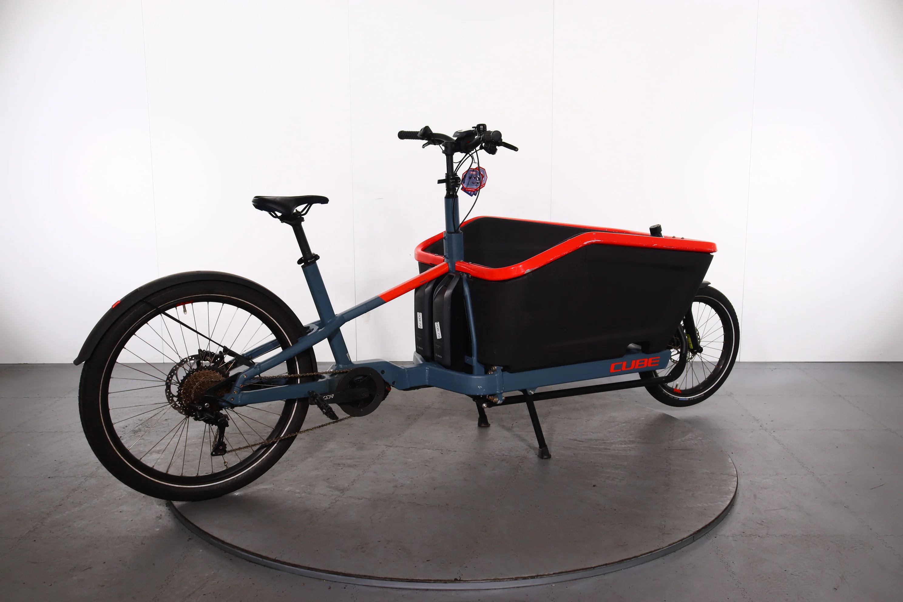 Cube Cargo Sport Dual Hybrid - Image 2