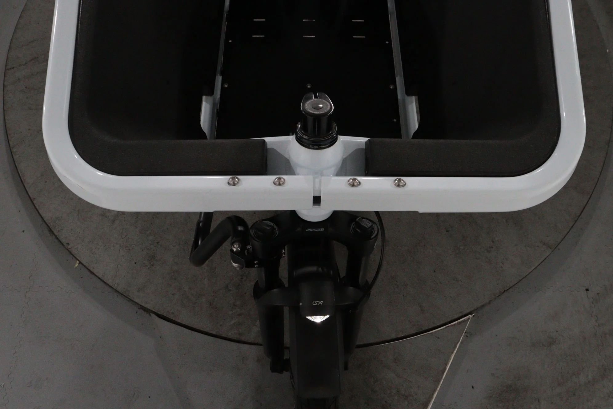 Cube Cargo Sport Dual Hybrid - Image 12