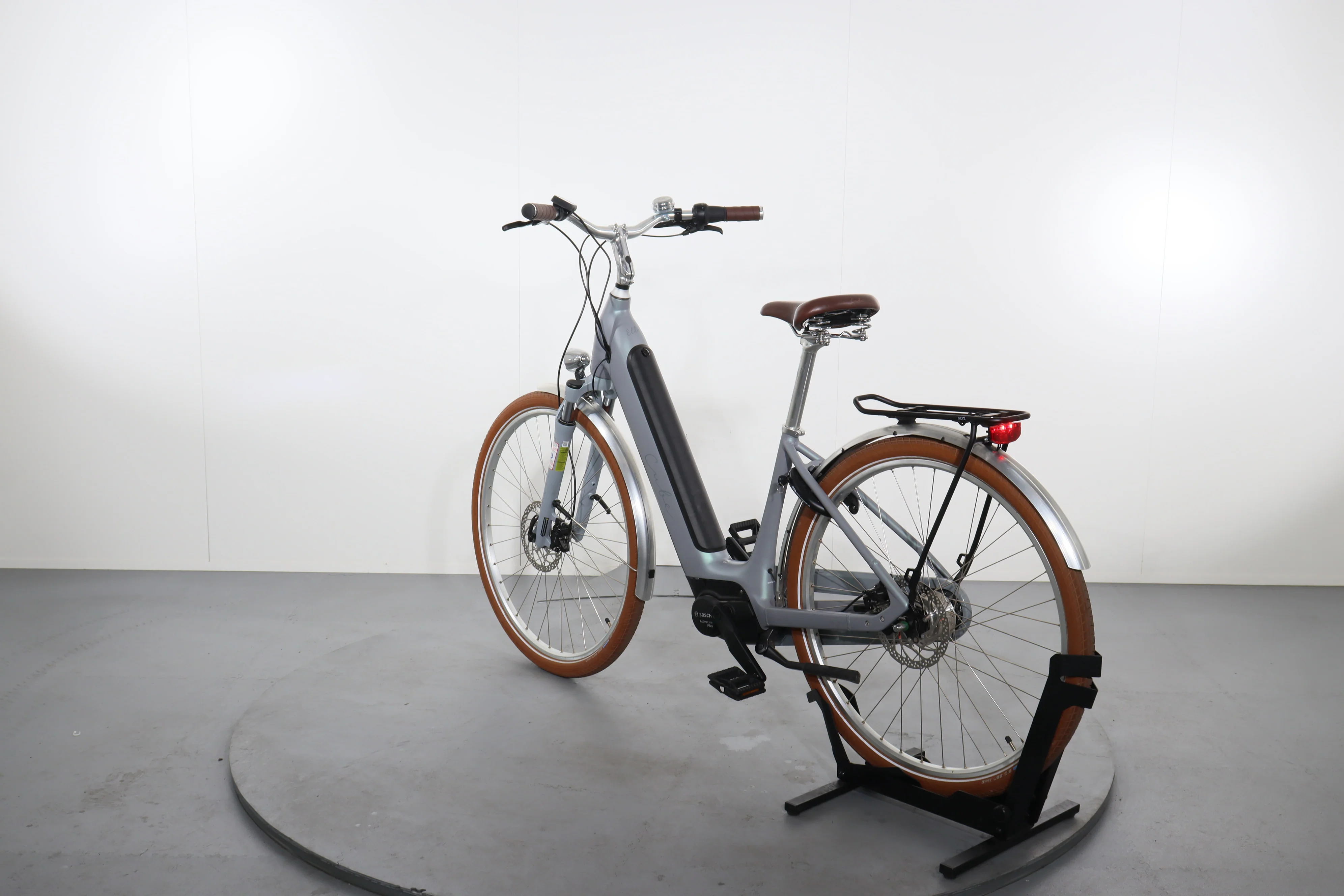 Cube Ella Cruise Hybrid 500 - Image 5