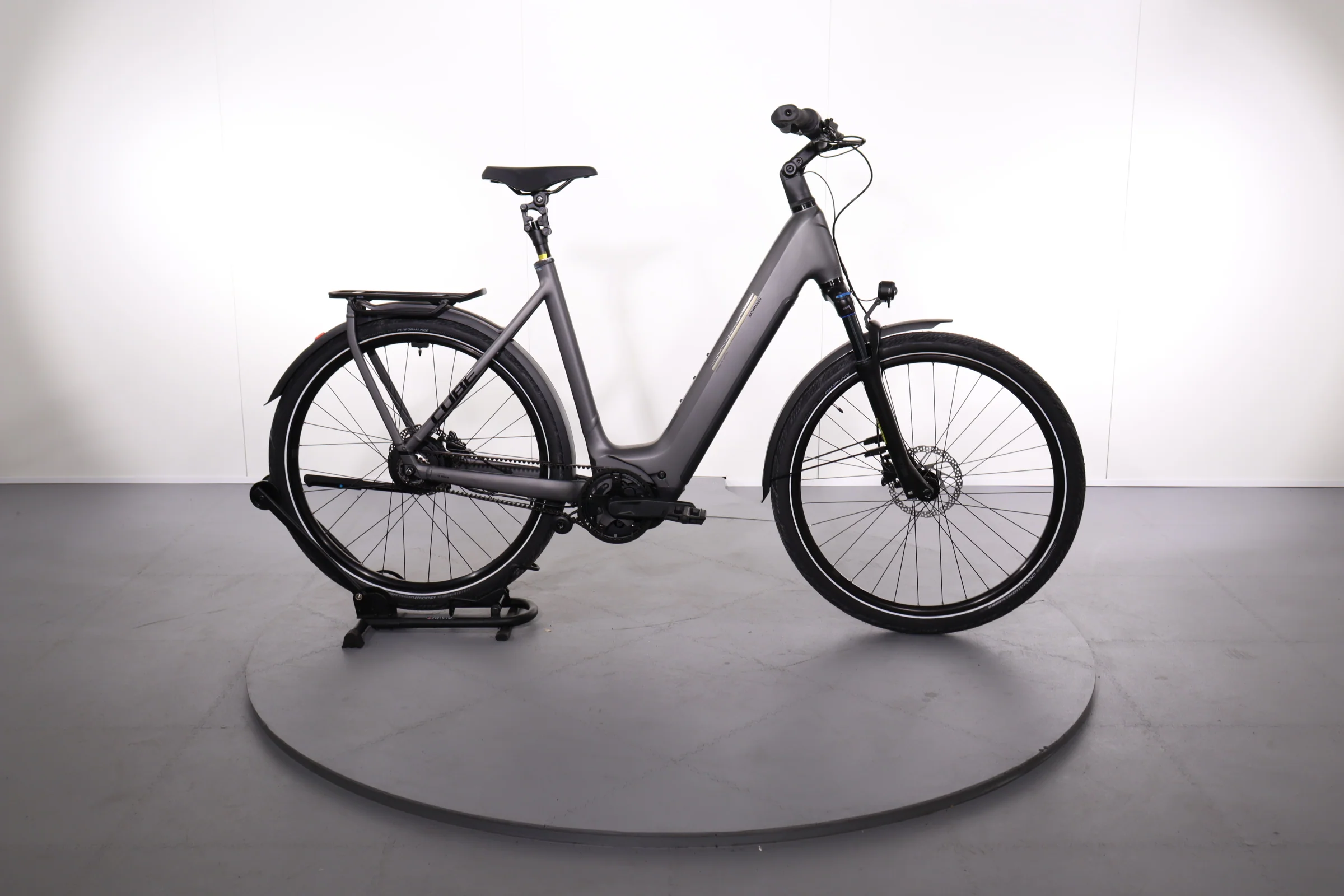 Cube KATHMANDU HYBRID COMFORT PRO 800 SLABGREY/BLACK