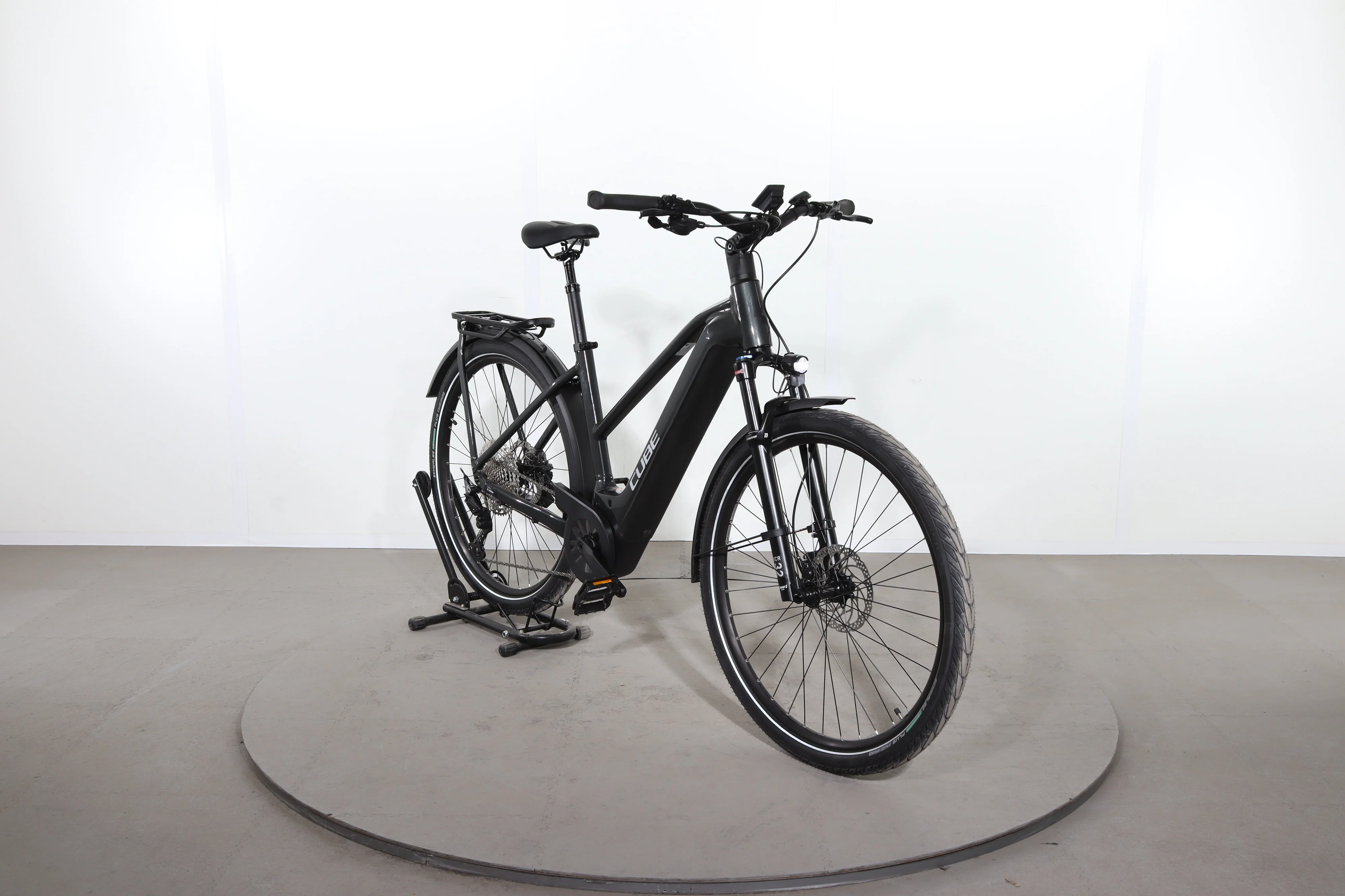 Cube Kathmandu Hybrid EXC 750 - Image 2