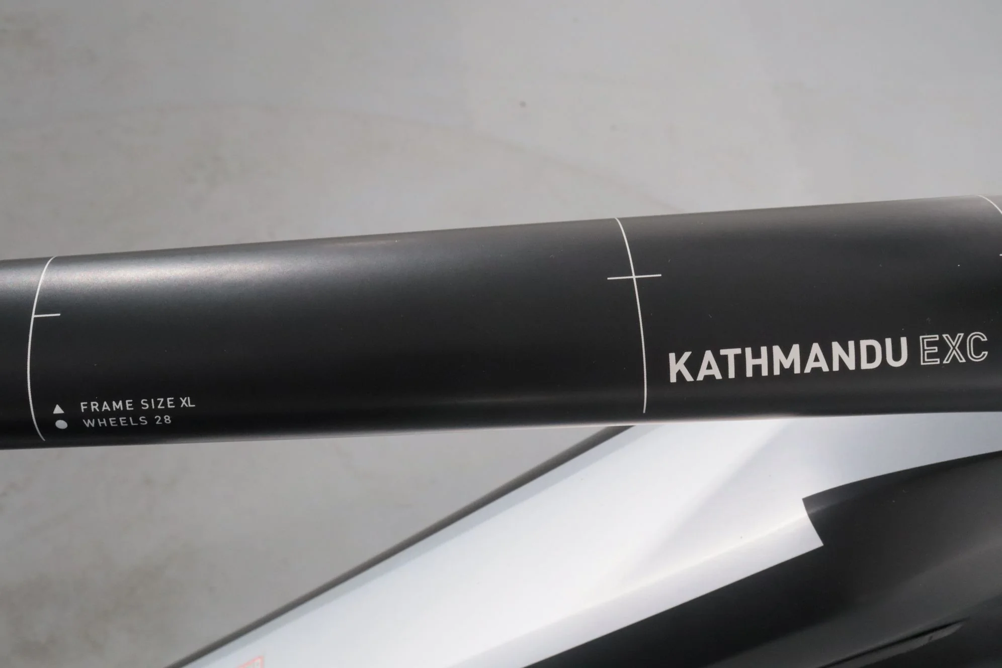 Cube Kathmandu Hybrid EXC - Image 11