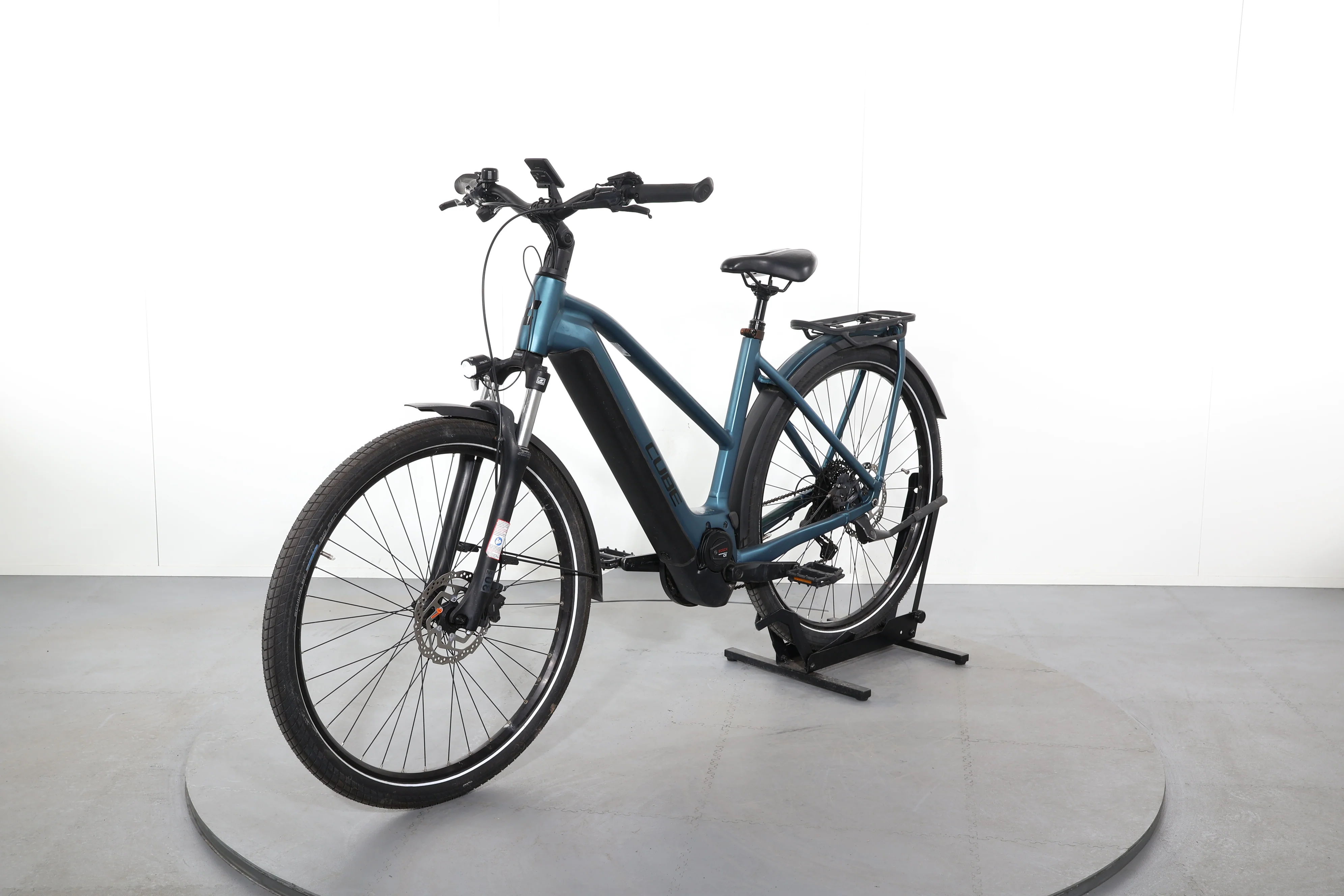Cube Kathmandu Hybrid One 750 - Image 3