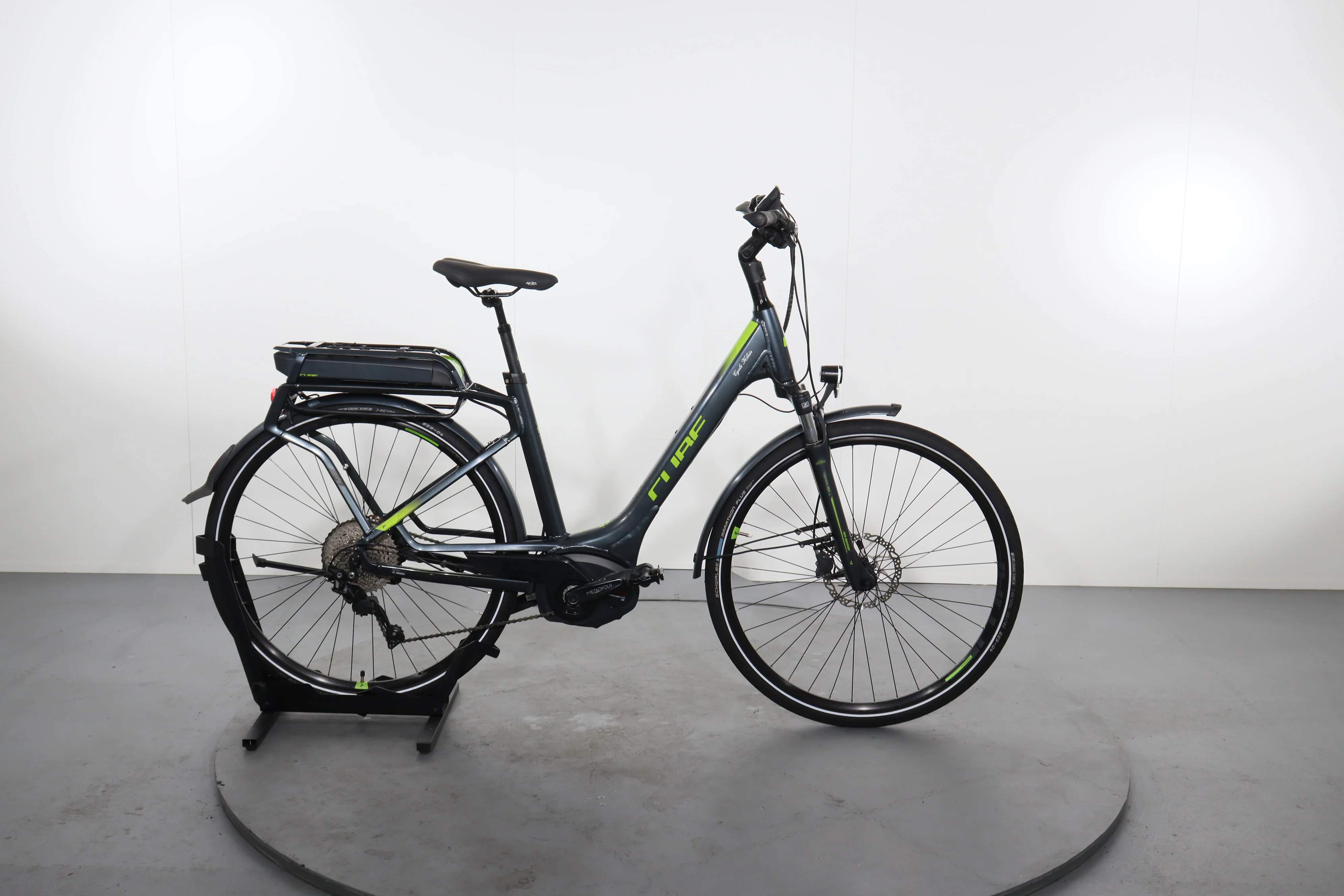 Cube Kathmandu Hybrid Pro 500