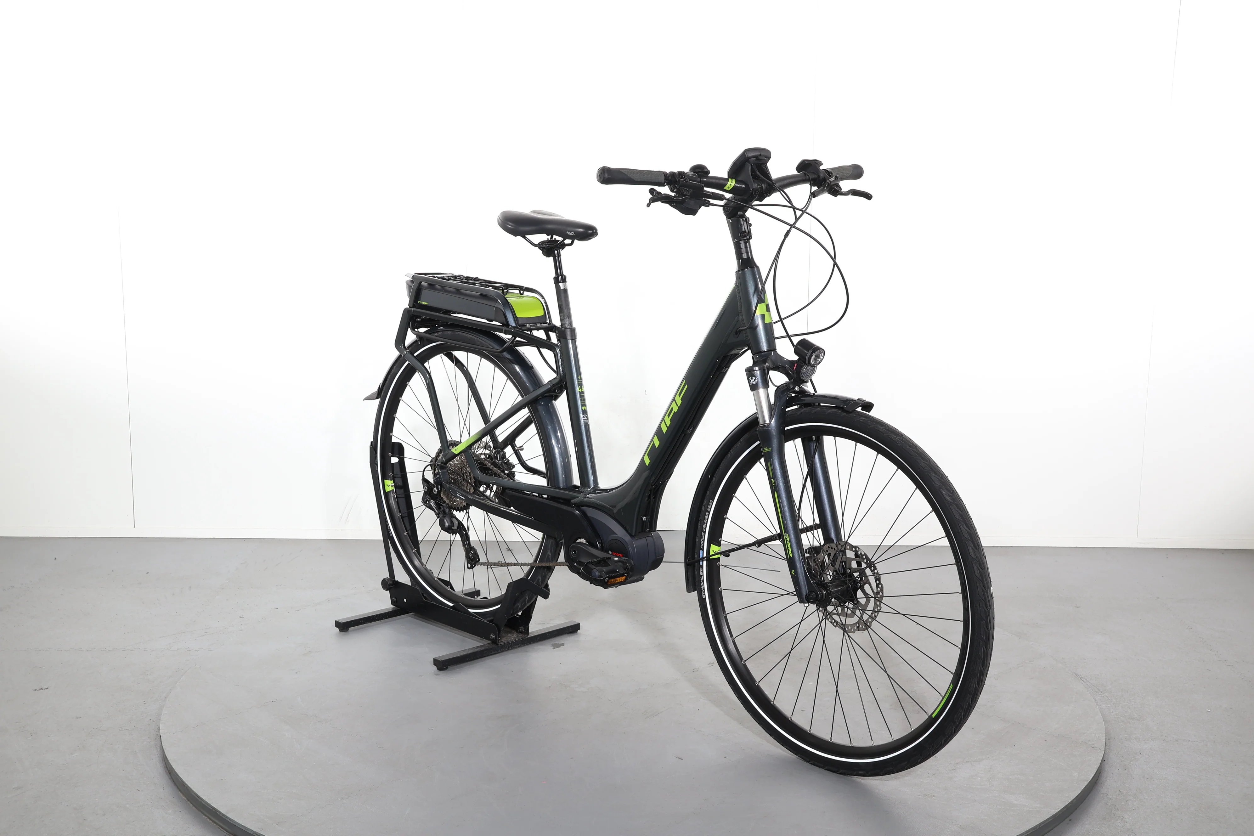 Cube Kathmandu Hybrid Pro 500 - Image 2