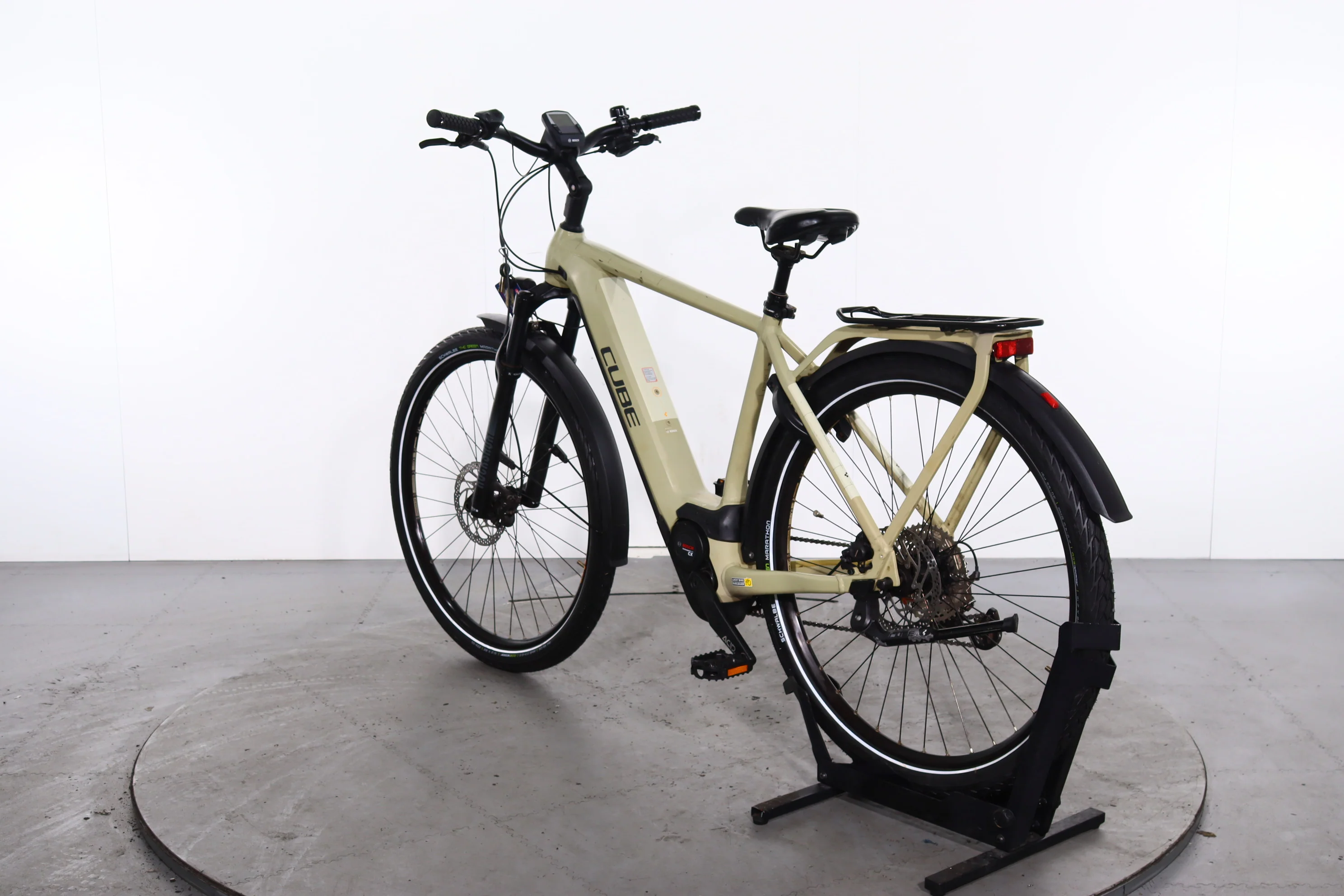 Cube Kathmandu Hybrid Pro 625 - Image 5