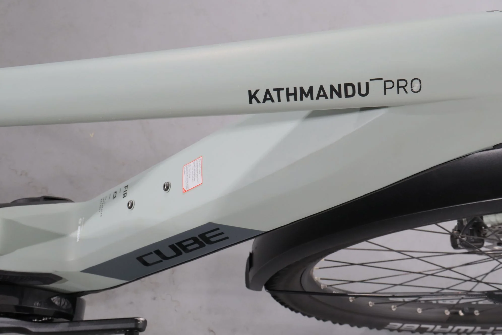 Cube Kathmandu Hybrid Pro 625 - Image 9