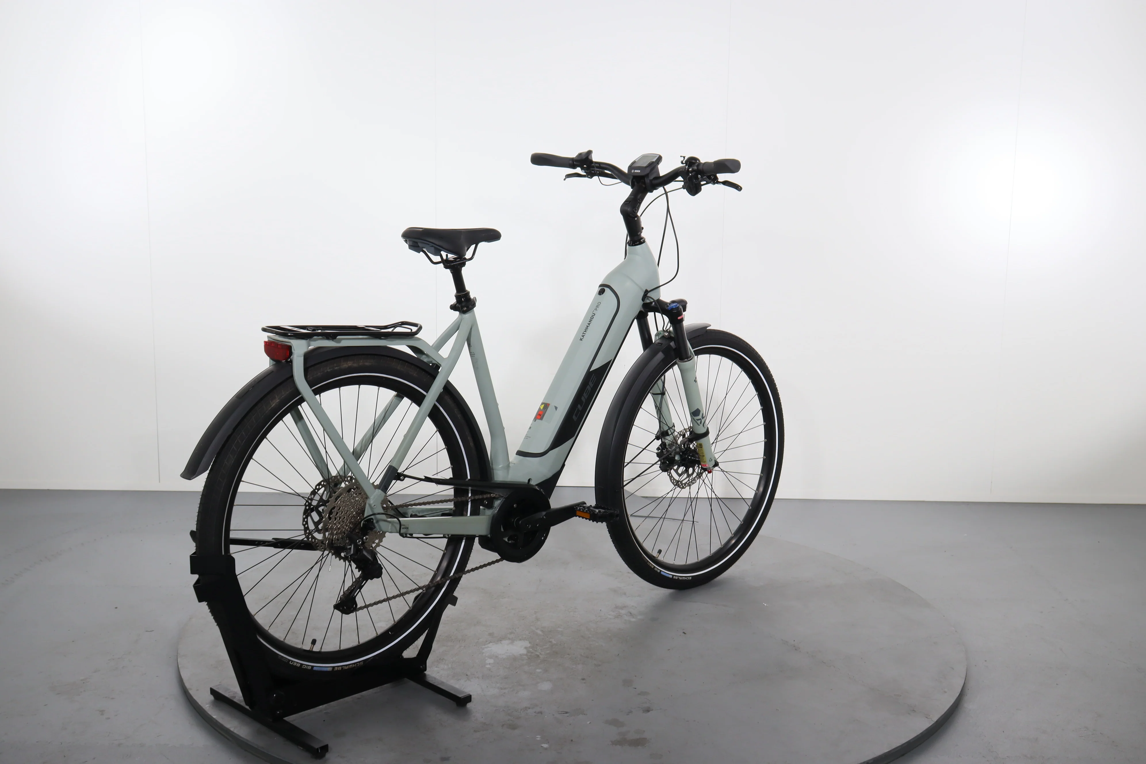 Cube Kathmandu Hybrid Pro 625 - Image 6