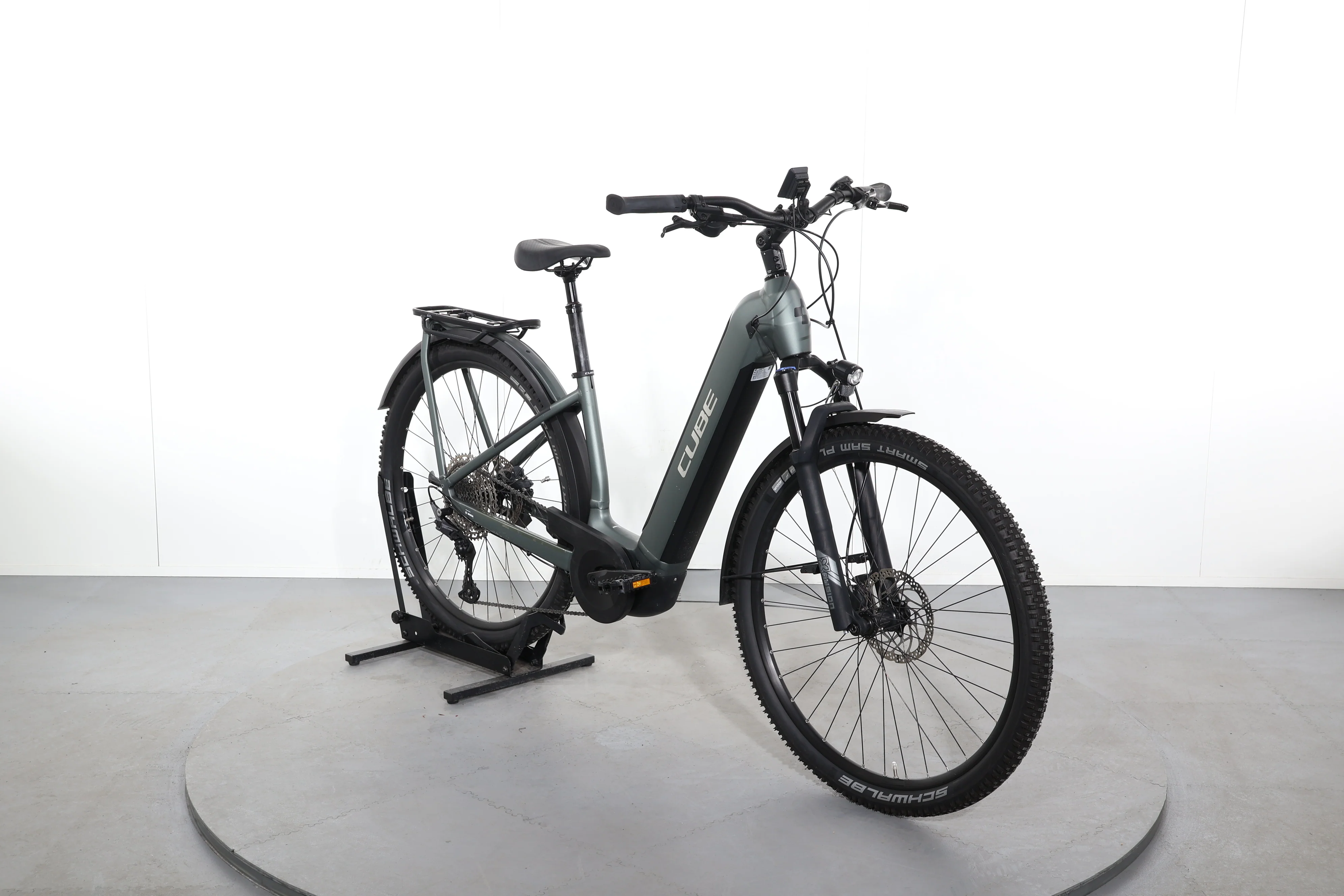 Cube Kathmandu Hybrid Pro 625 - Image 2