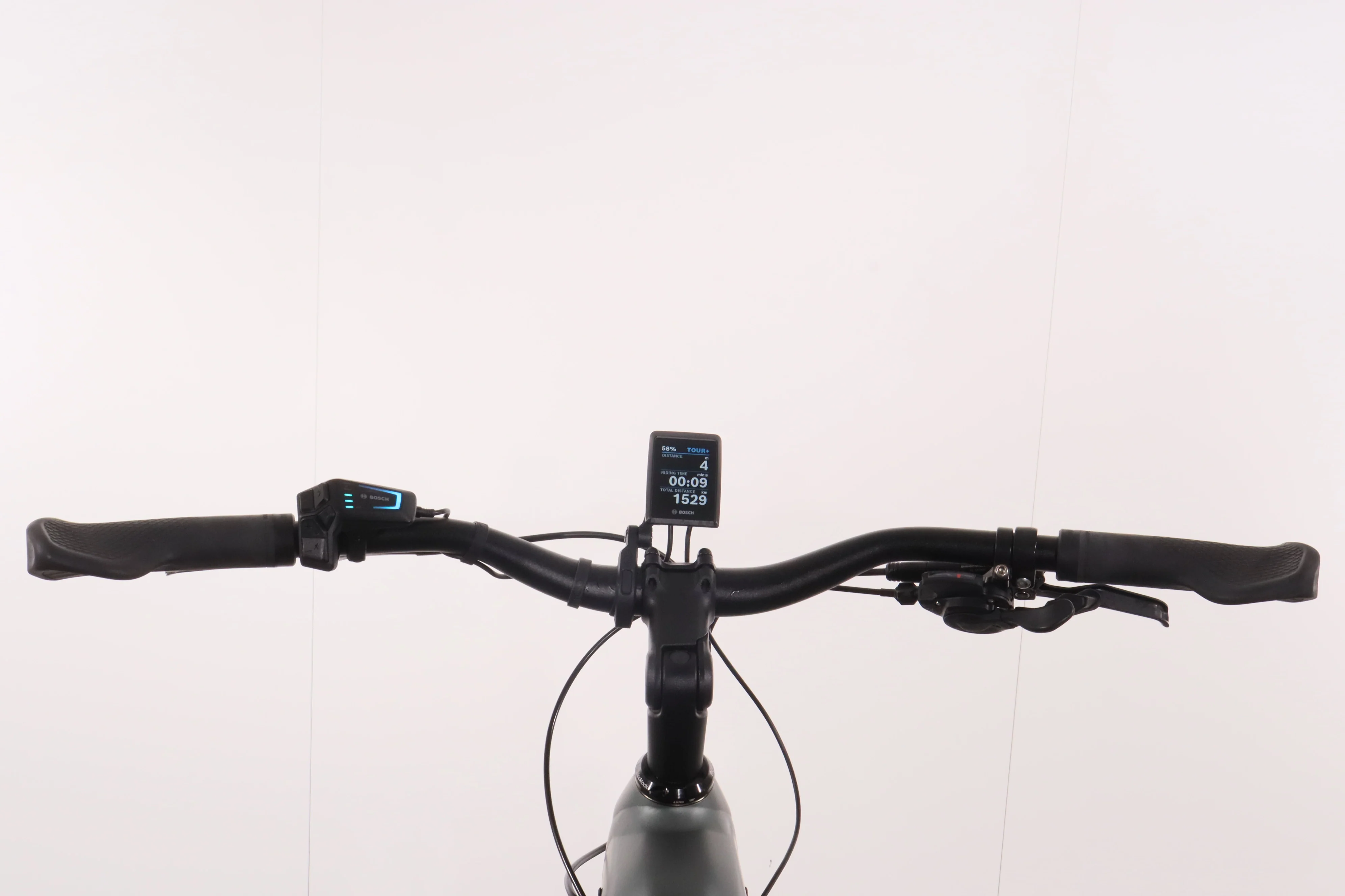 Cube Kathmandu Hybrid Pro 625 - Image 7
