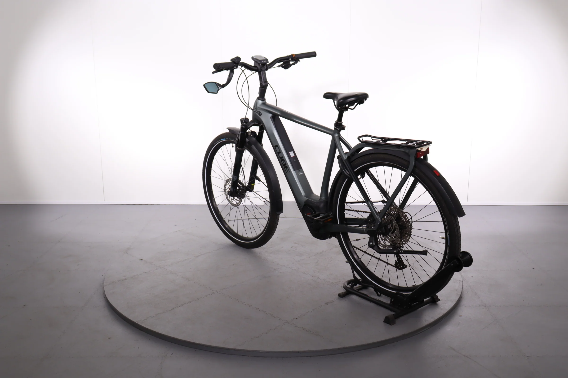 Cube Kathmandu Hybrid Pro 625 - Image 5