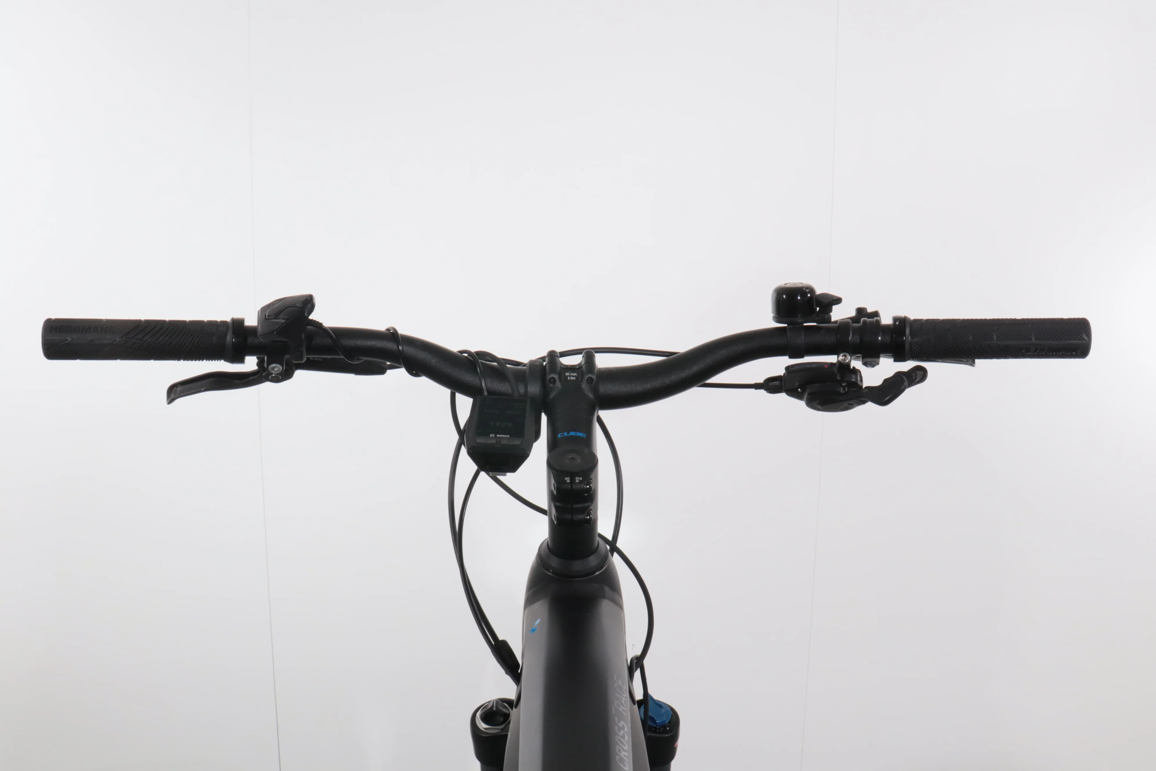 Cube Kathmandu Hybrid Pro 750 - Image 7