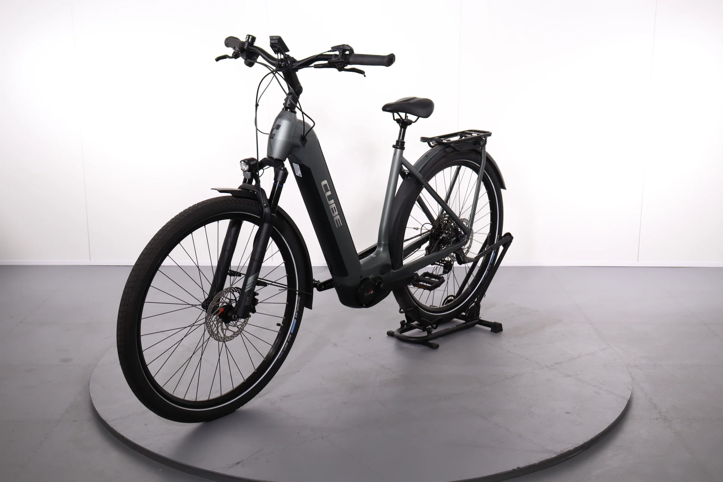 Cube Kathmandu Hybrid Pro 750 - Image 3