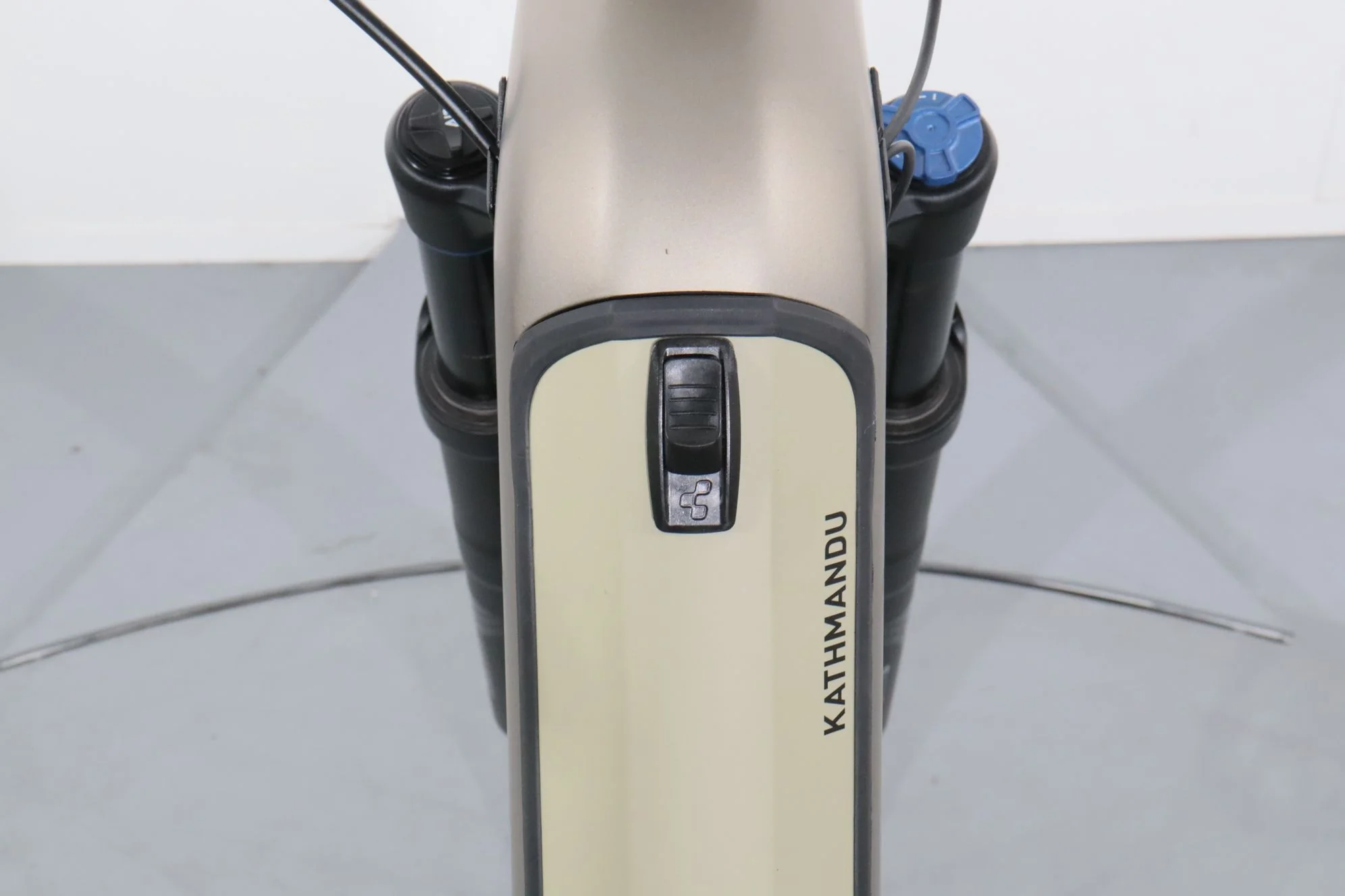 Cube Kathmandu Hybrid Pro 750 - Image 12