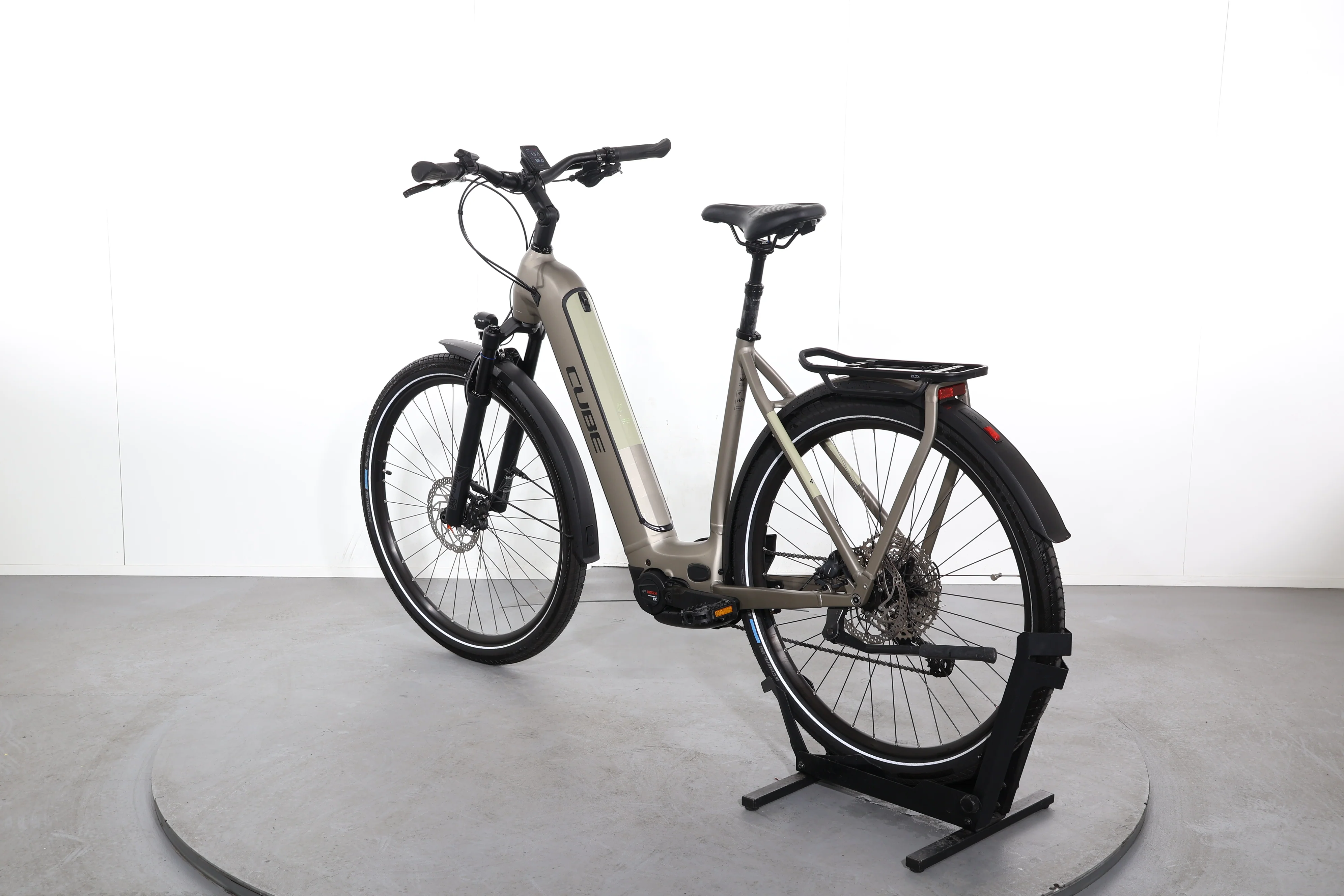 Cube Kathmandu Hybrid Pro 750 - Image 5