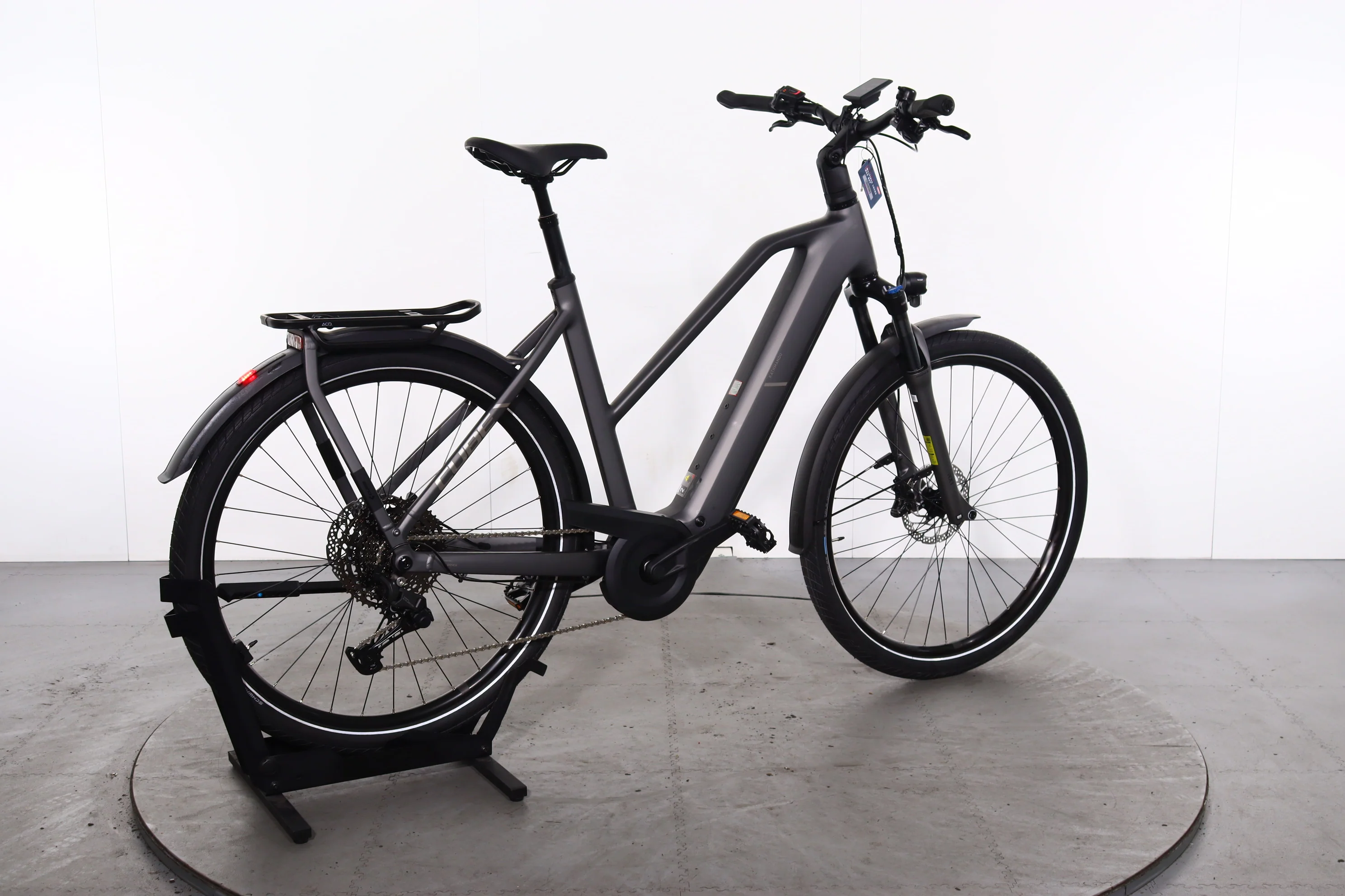 Cube Kathmandu Hybrid Pro 800 - Image 6