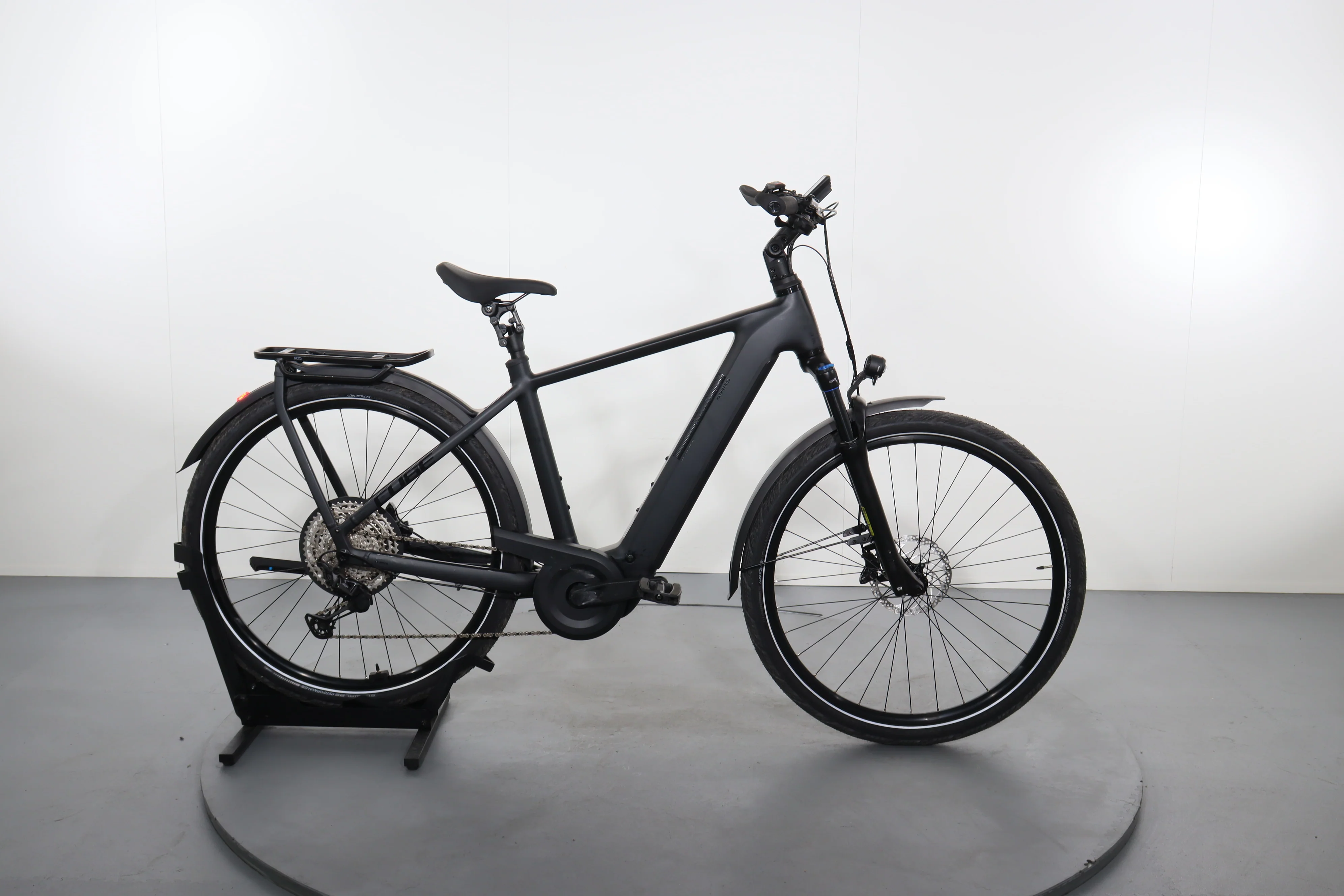 Cube Kathmandu Hybrid Pro 800