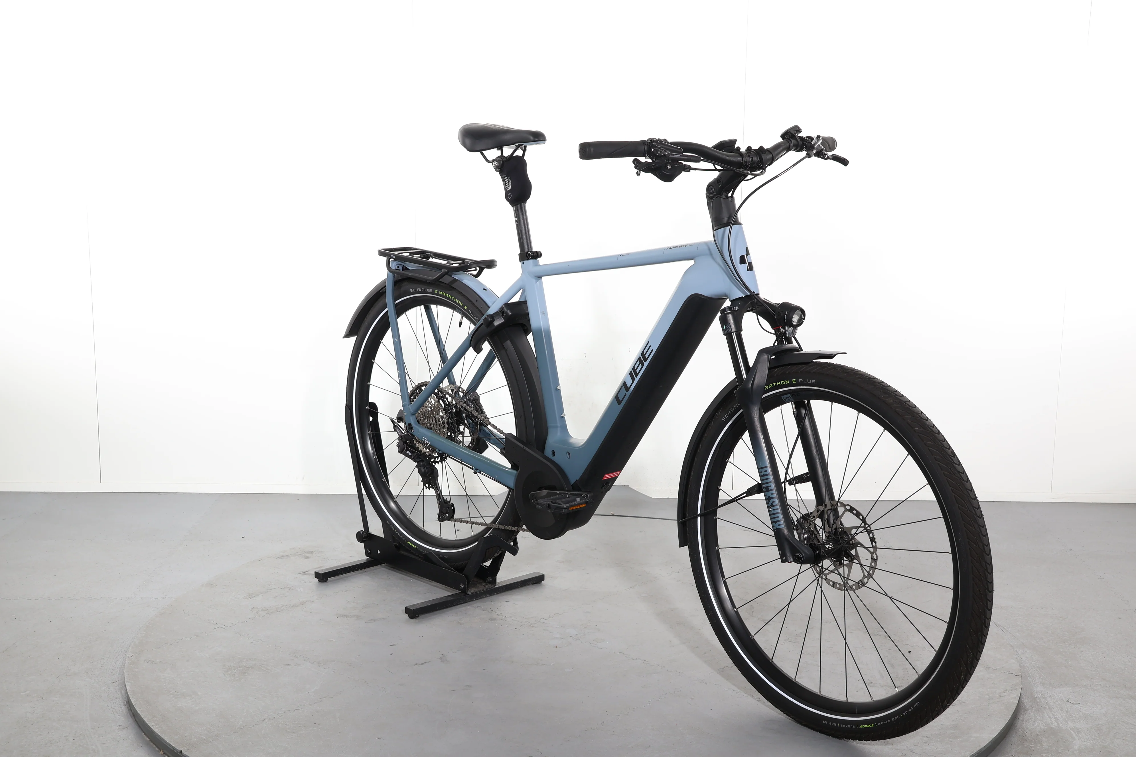 Cube Kathmandu Hybrid Slt 750 - Image 2