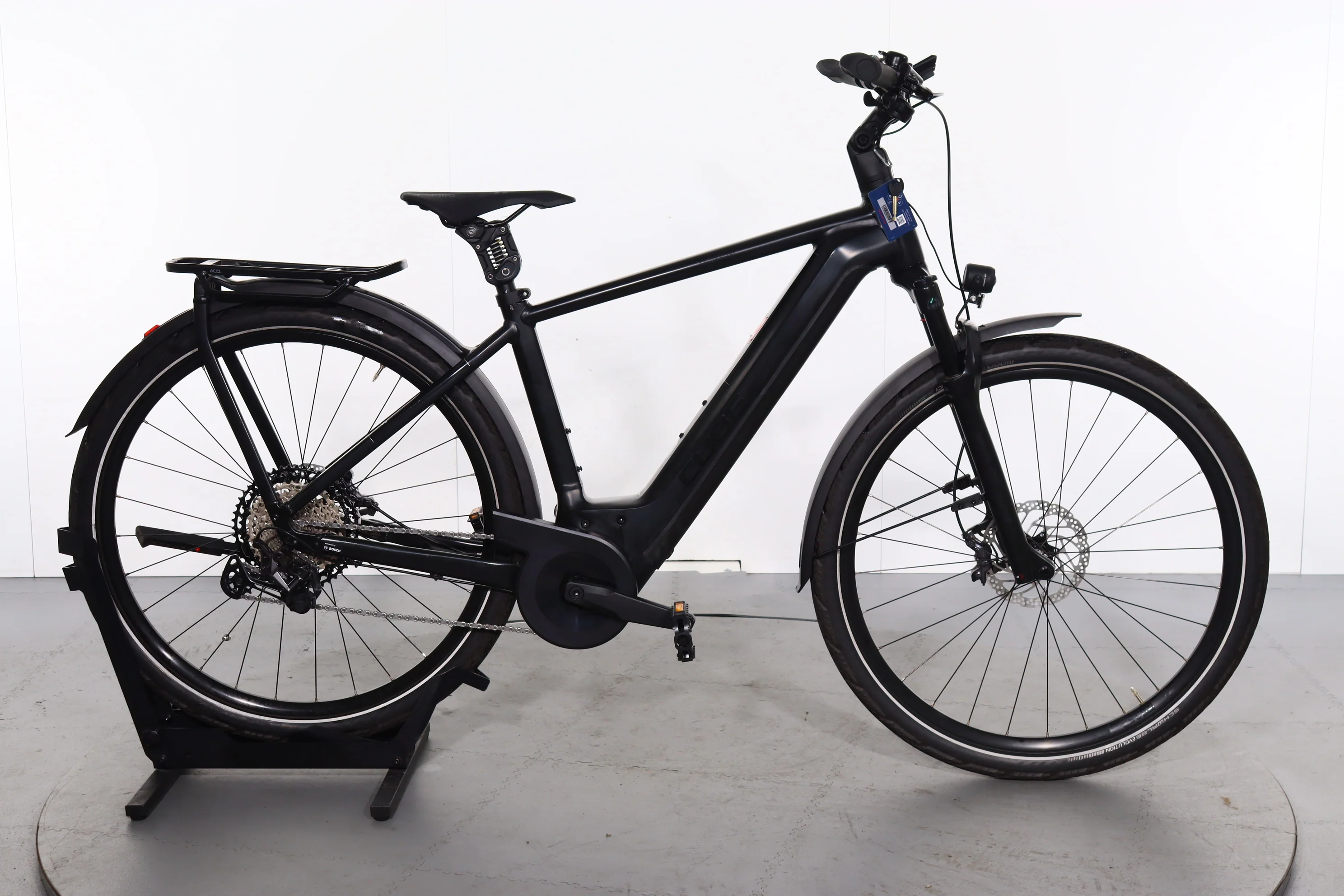 Cube Kathmandu Hybrid SLT