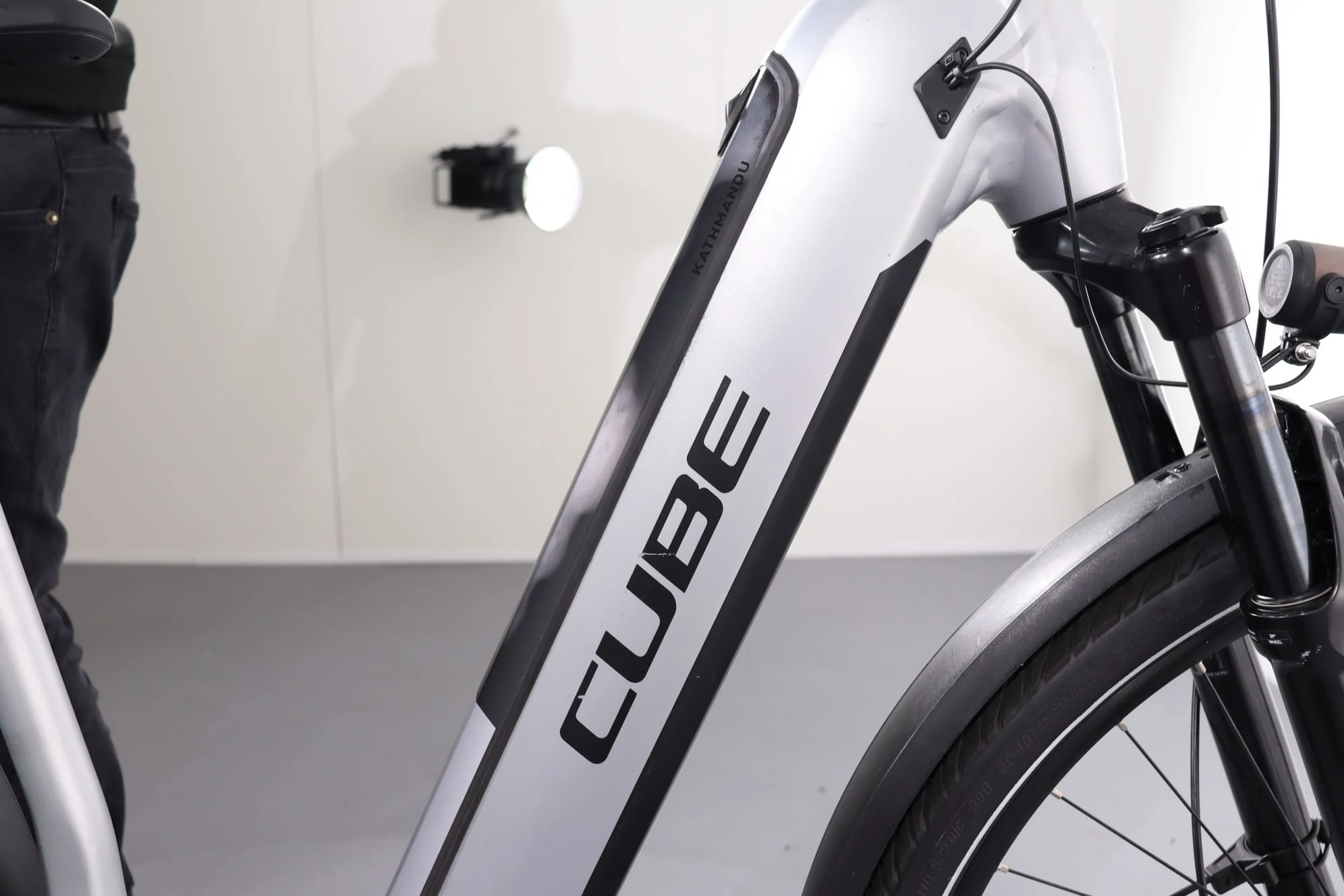Cube Kathmandu Hybrid SLX 750 - Image 11