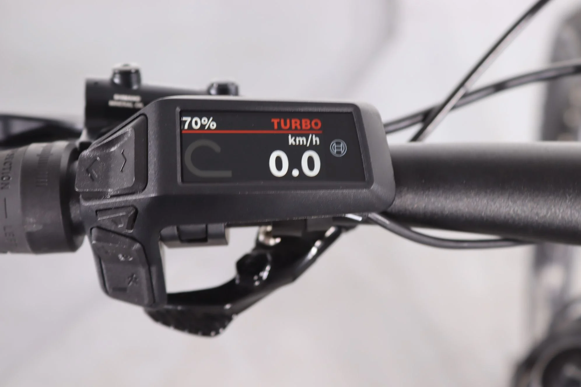 Cube Reaction Hybrid Pro 800 - Image 8