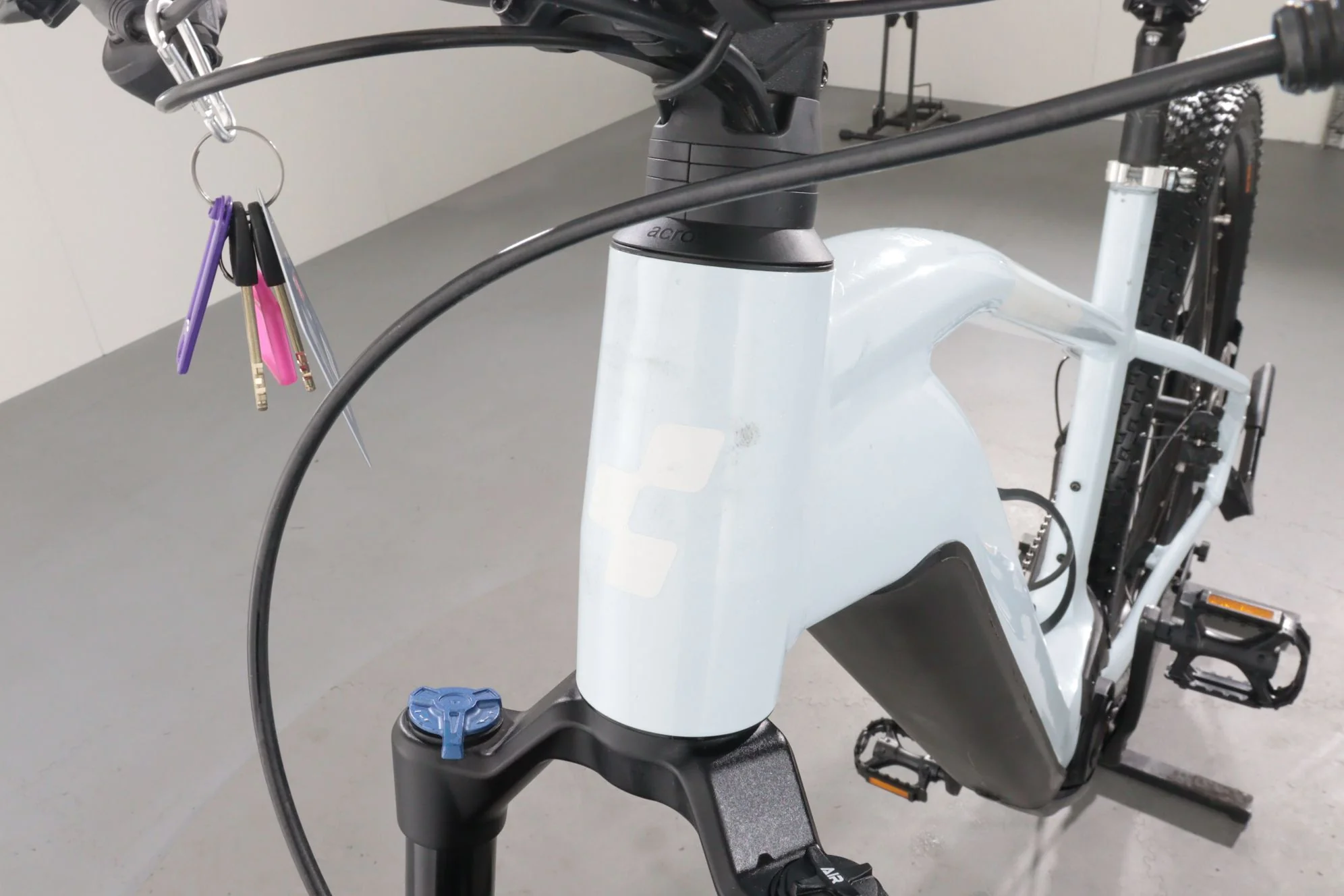 Cube Reaction Hybrid Pro - Image 8