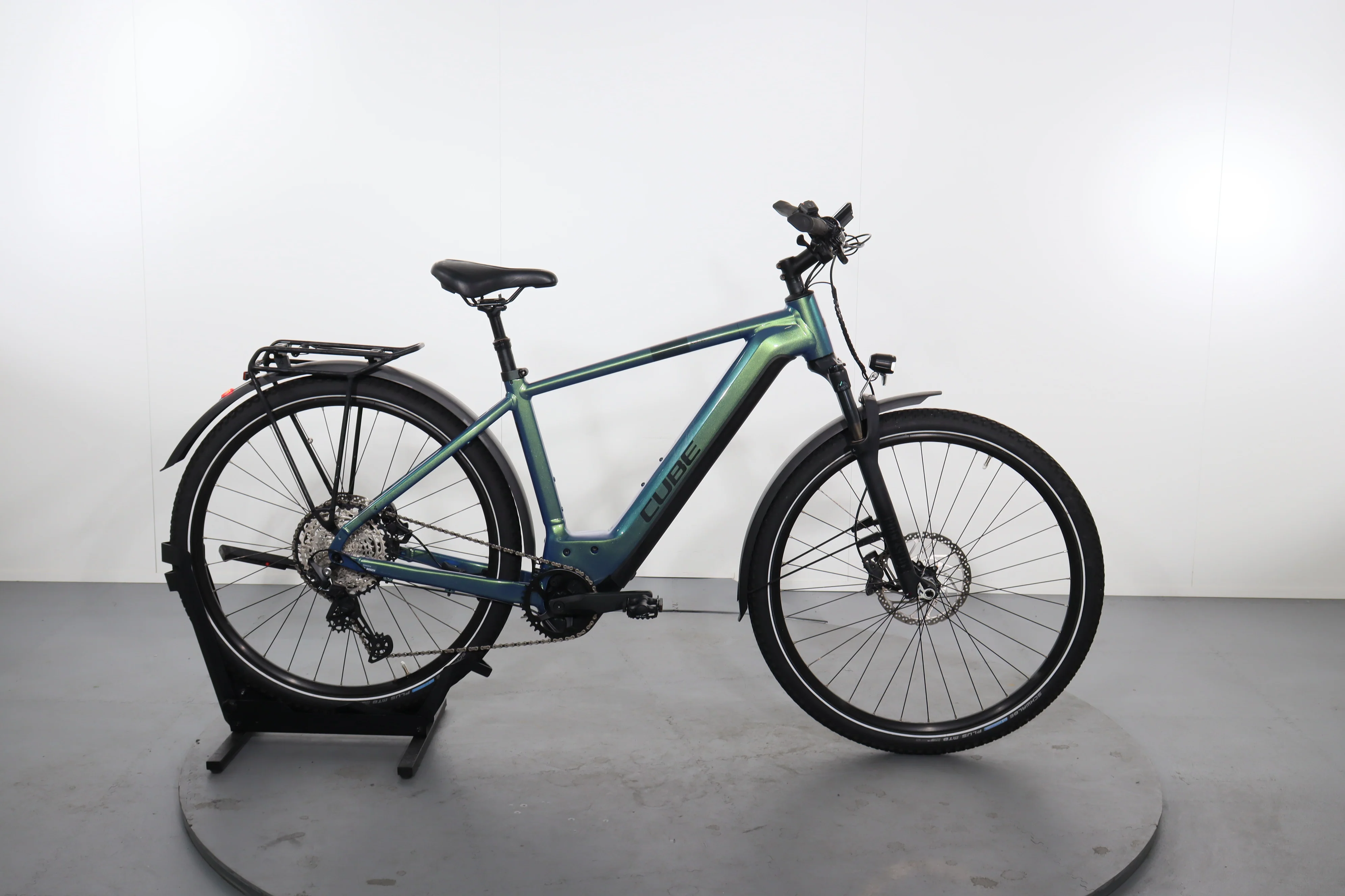Cube Reaction Hybrid SLX 750