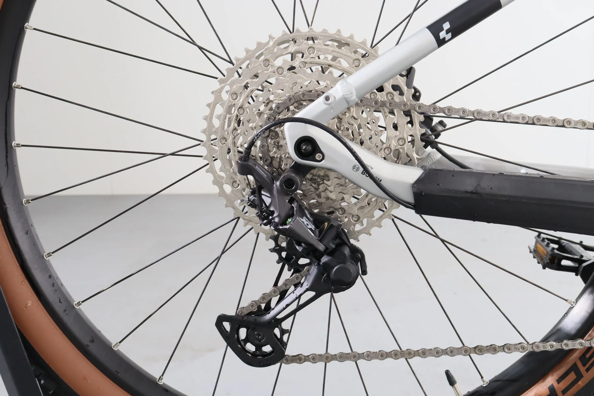Cube Reaction Hybrid Slx 750 - Image 10