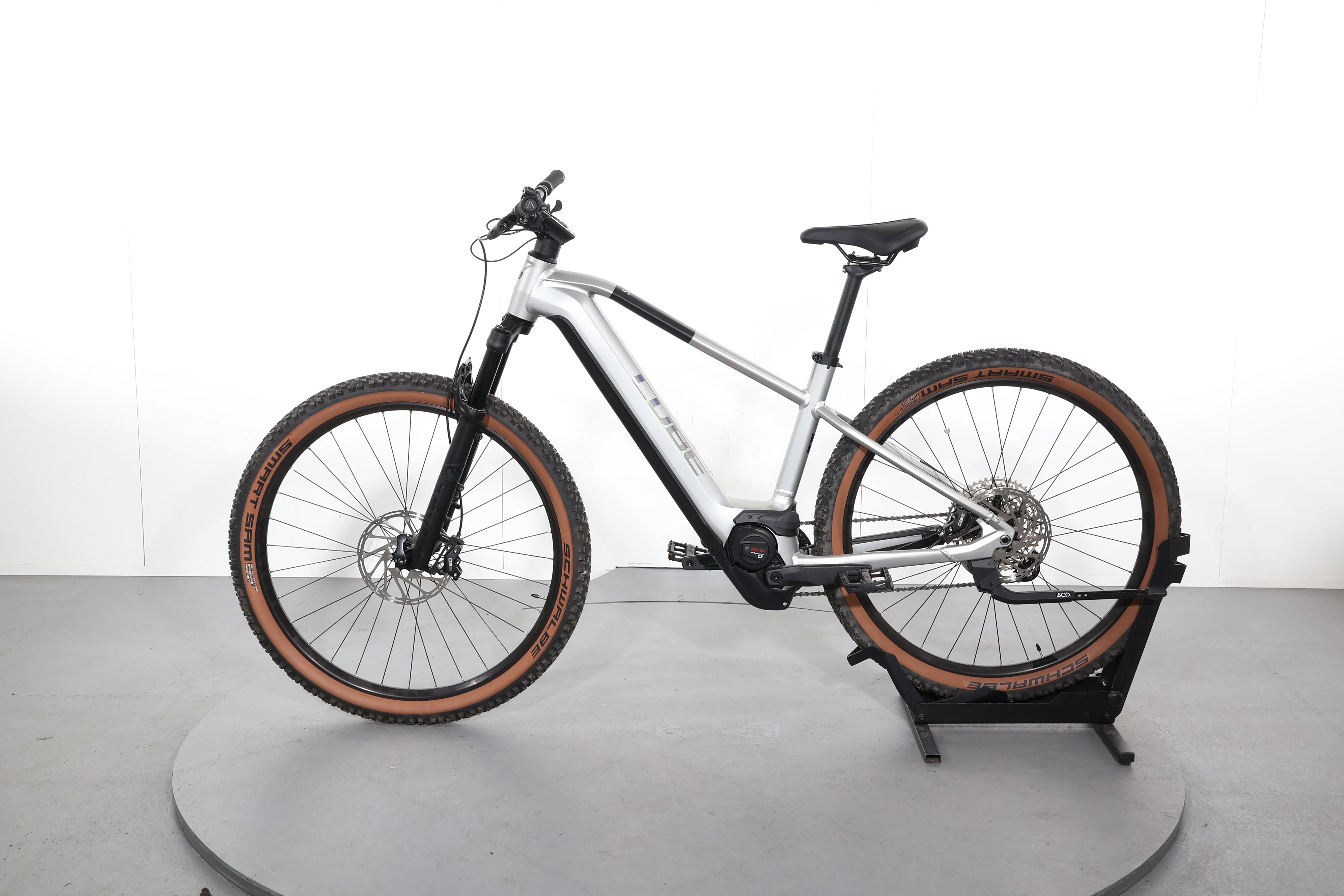 Cube Reaction Hybrid Slx 750 - Image 4