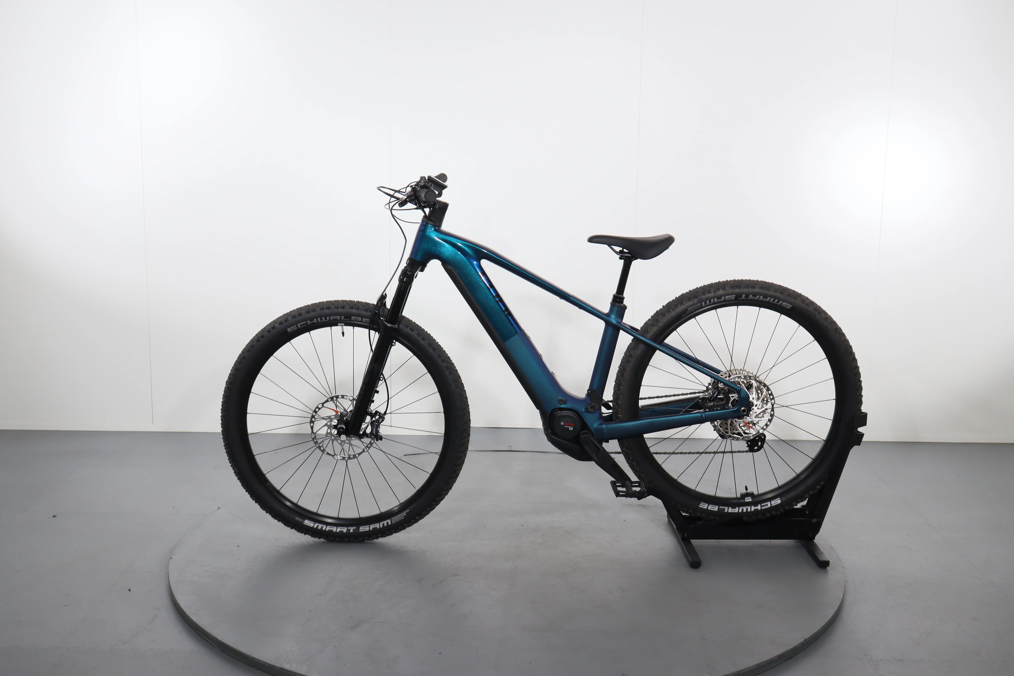 Cube Reaction Hybrid SLX 800 - Image 4