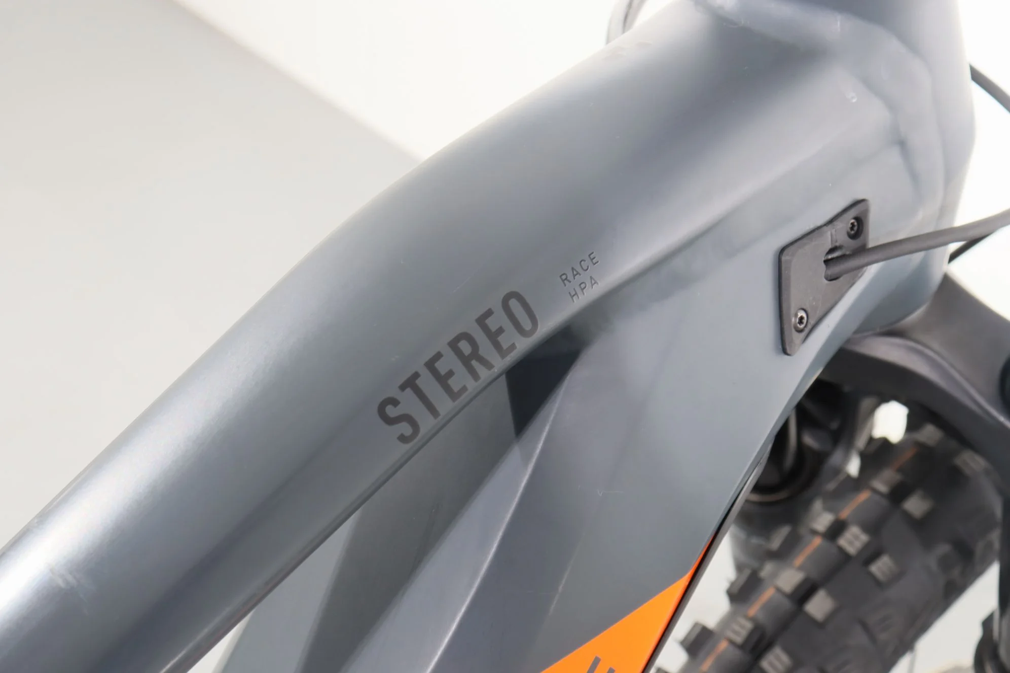 Cube Stereo Hybrid 120 Race 500 29 - Image 11