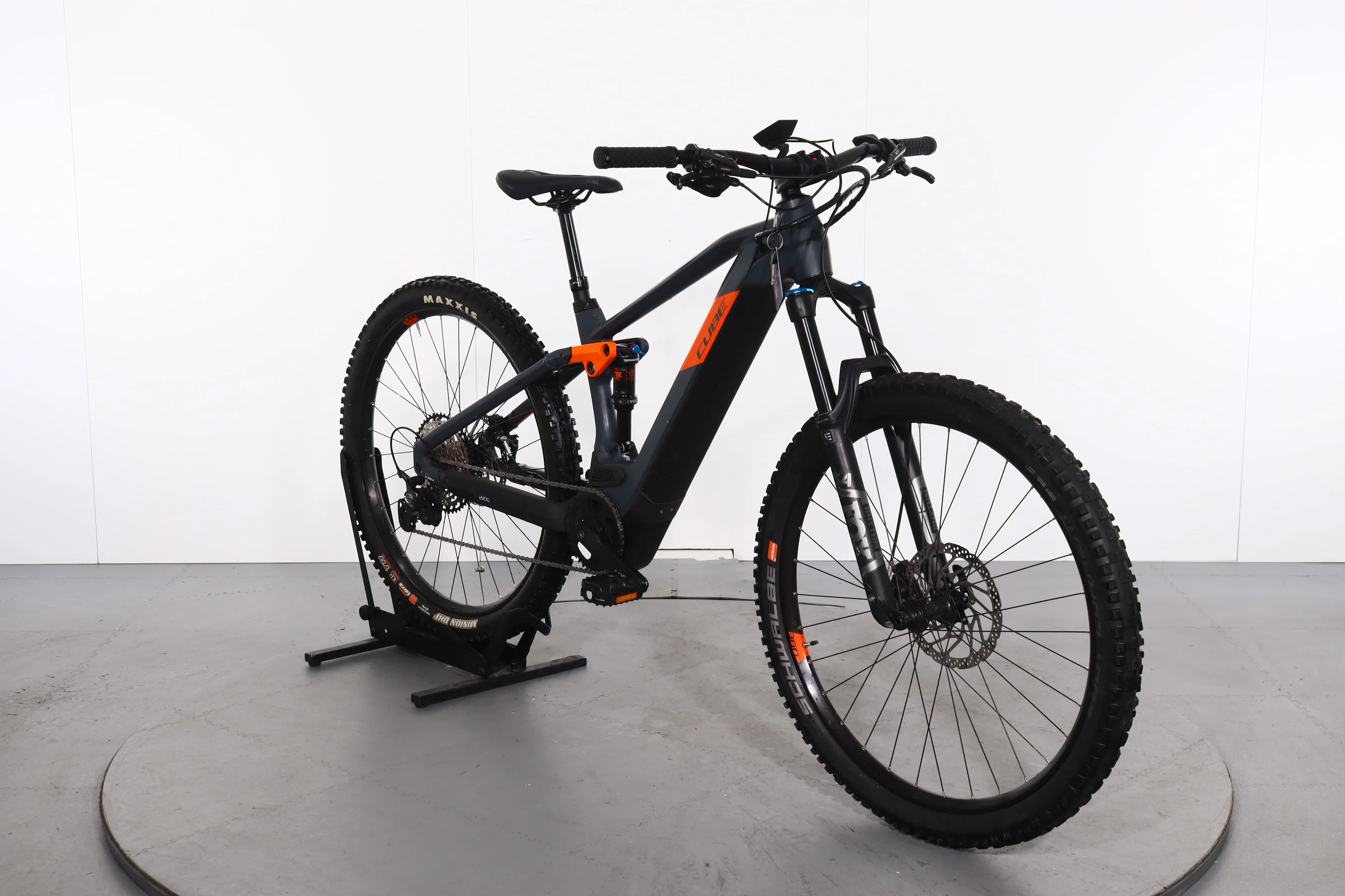 Cube Stereo Hybrid 120 Race - Image 3