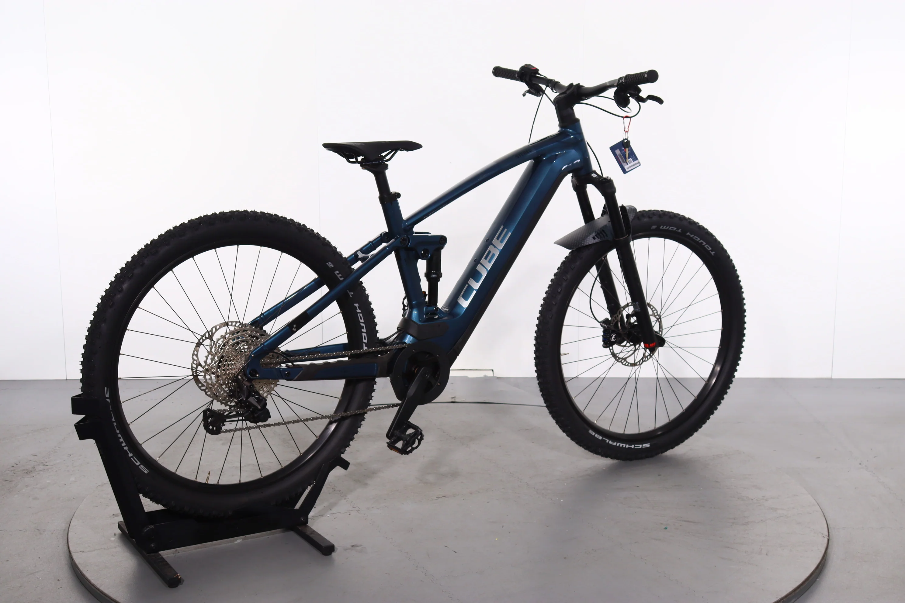 Cube Stereo Hybrid 120 Race - Image 2