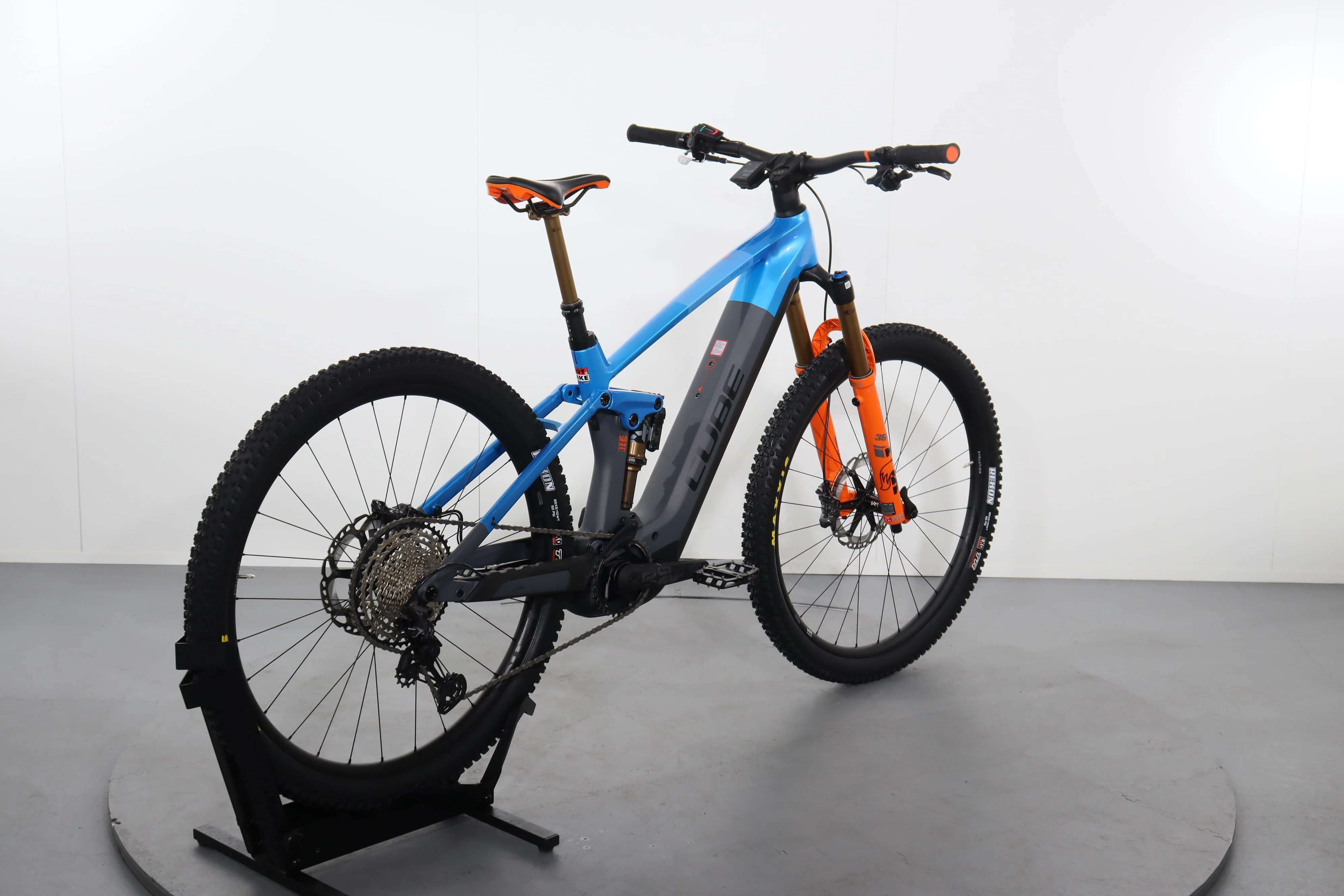 Cube Stereo Hybrid 140 Hpc Actionteam 750 - Image 6