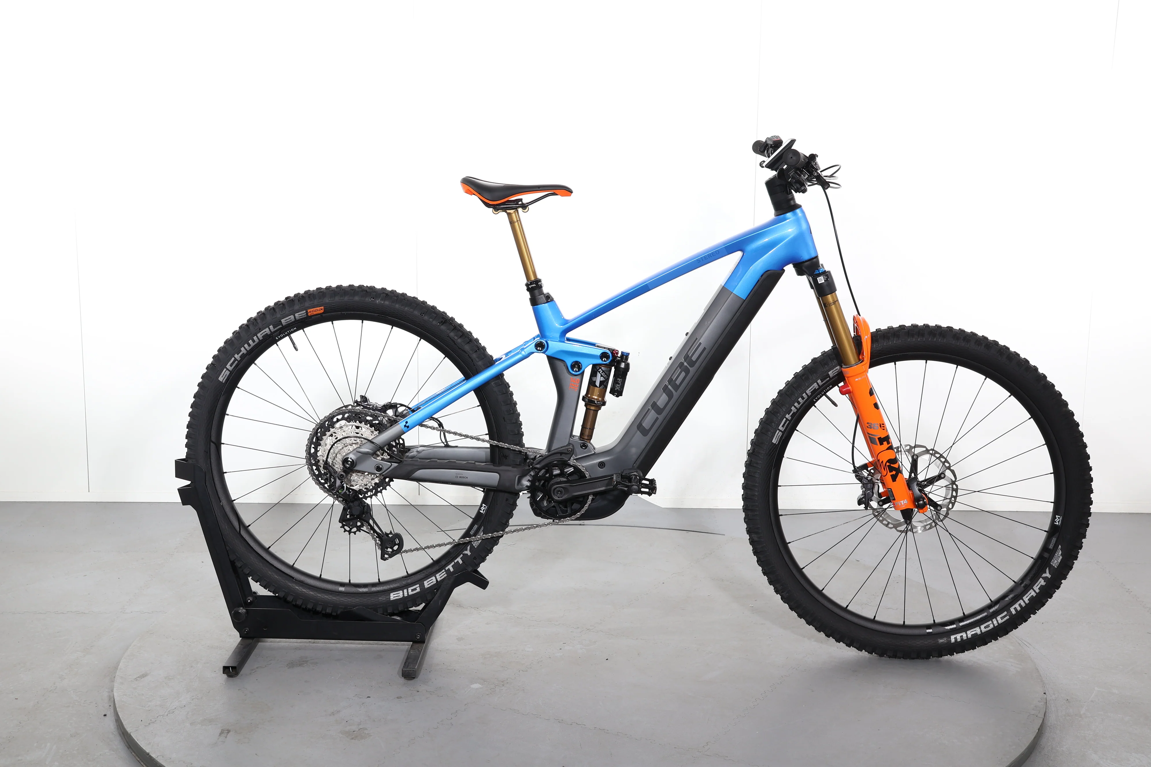 Cube Stereo Hybrid 140 Hpc Actionteam 750