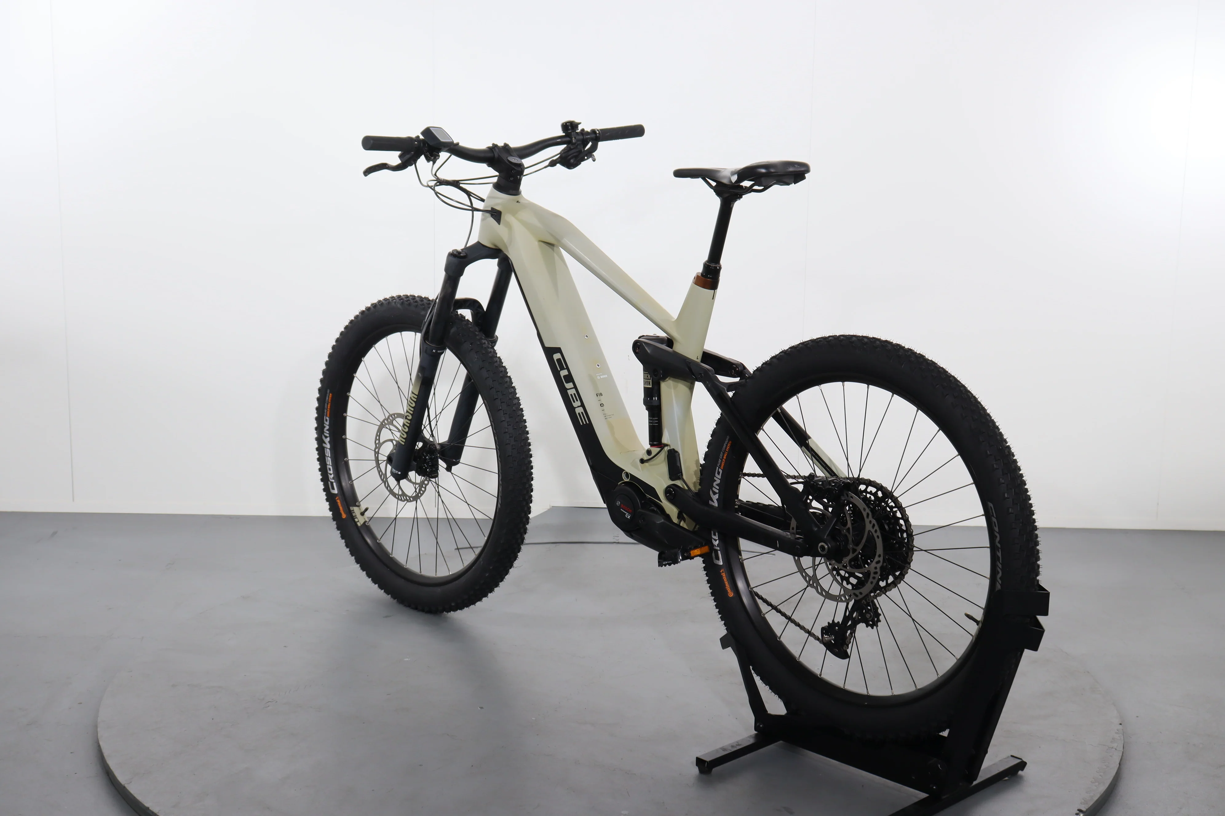 Cube Stereo Hybrid 160 HPC Race 625 - Image 5