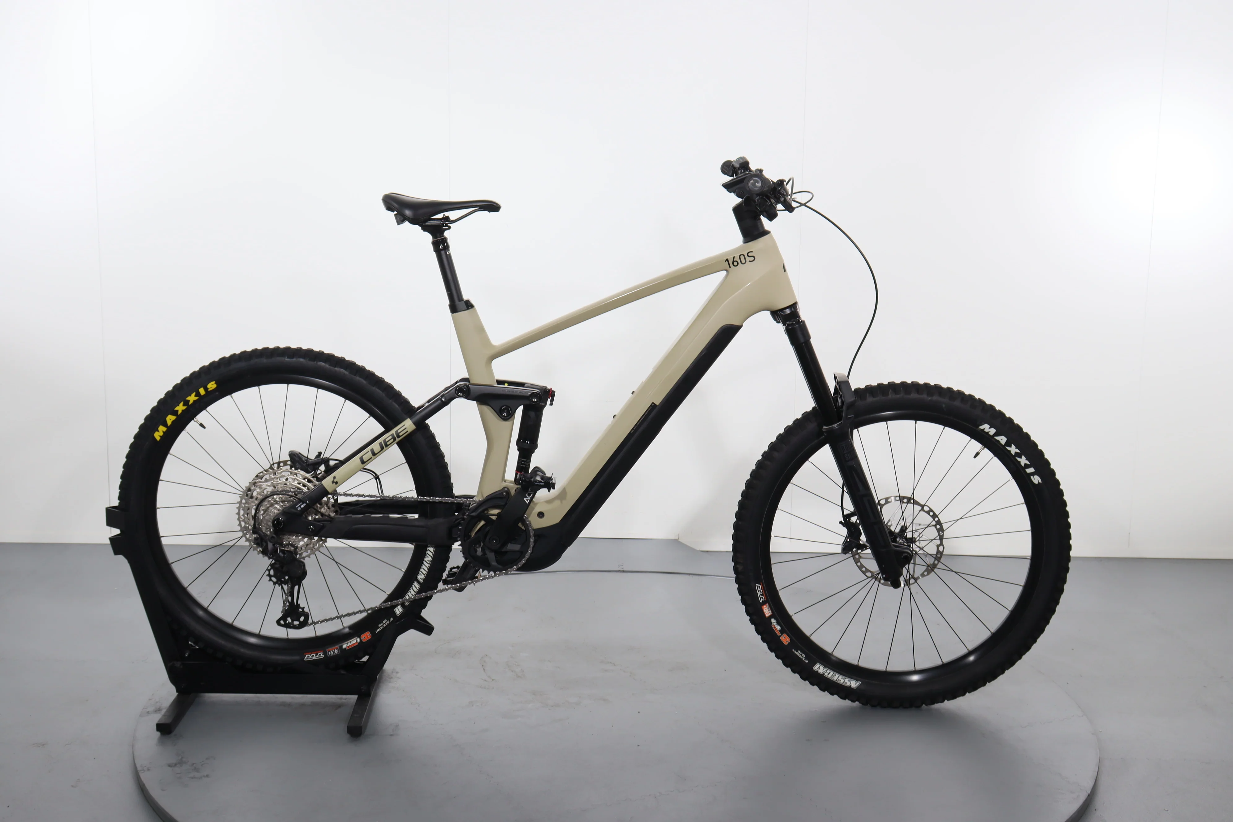 Cube Stereo Hybrid 160 HPC SL 750