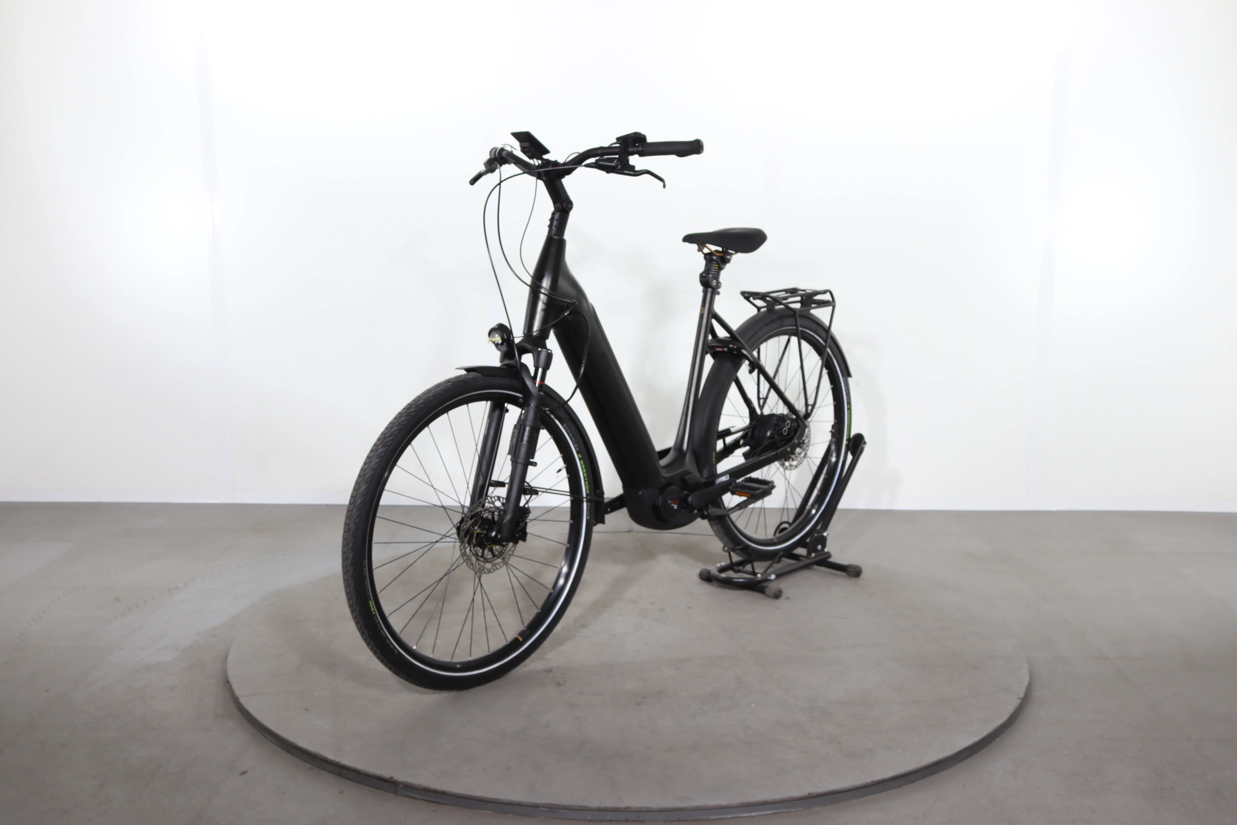 Cube Supreme Hybrid Deluxe SLT - Image 3