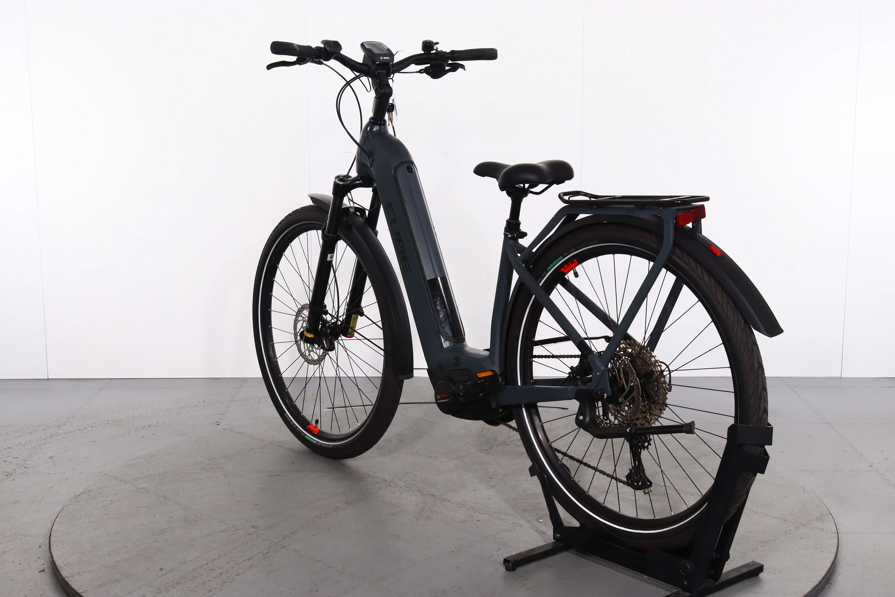 Cube Touring Hybrid EXC - Image 4