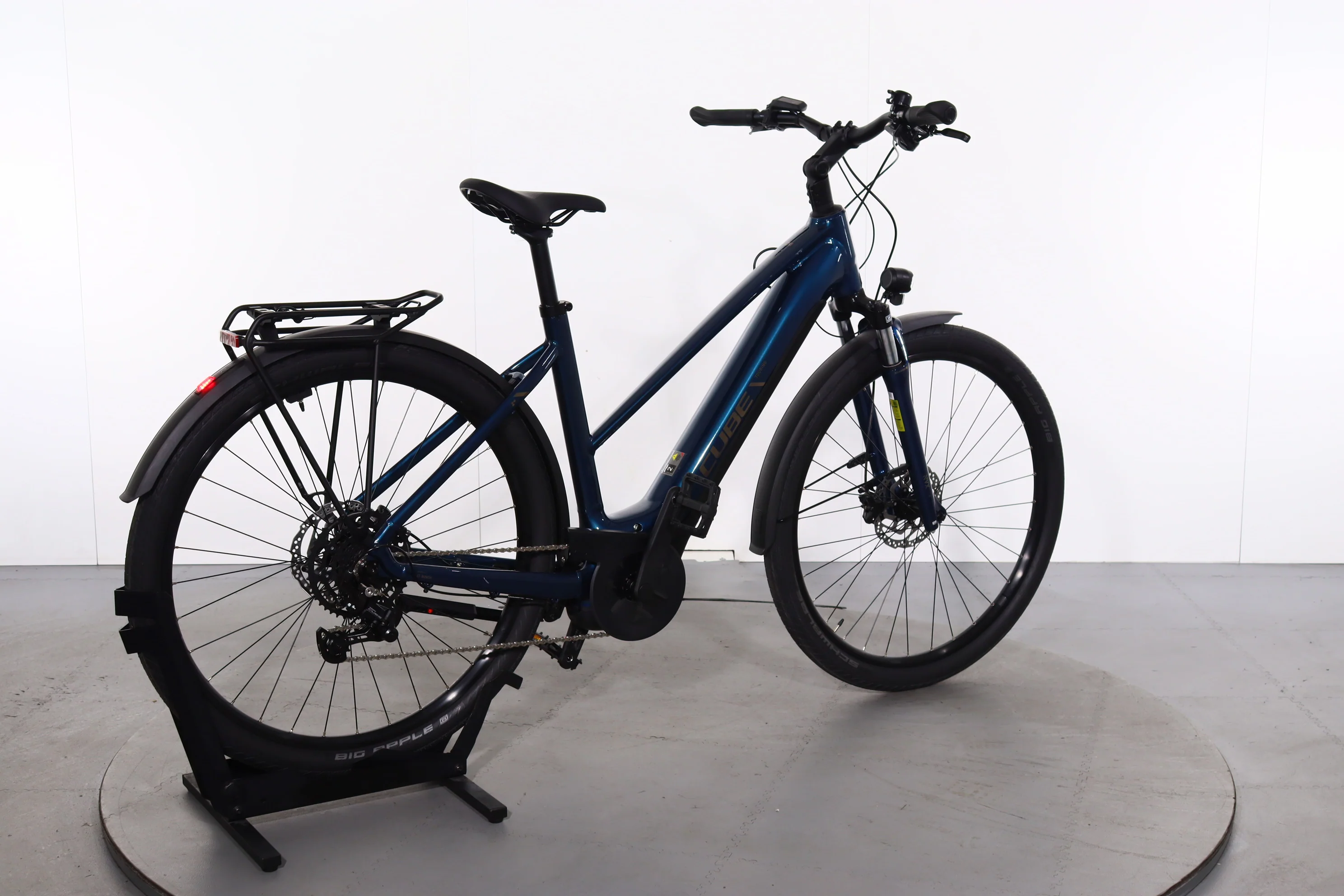 Cube Touring Hybrid One 500 - Image 6