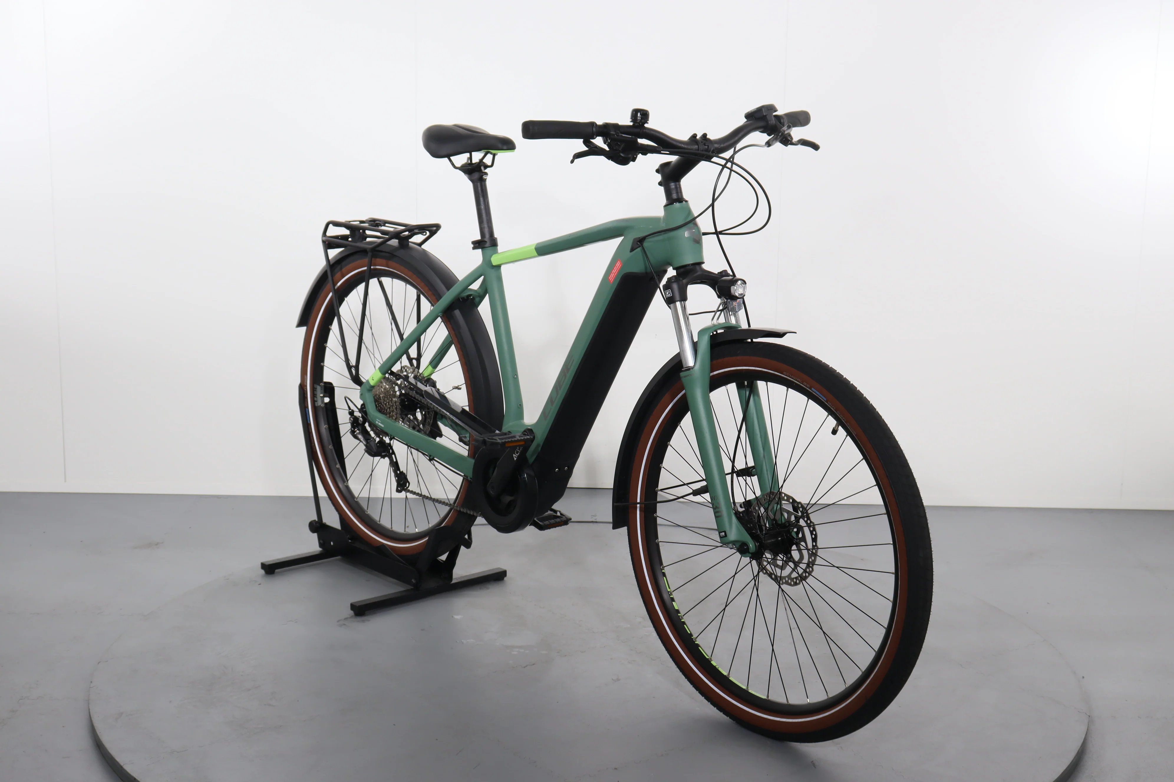 Cube Touring Hybrid One 625 - Image 2