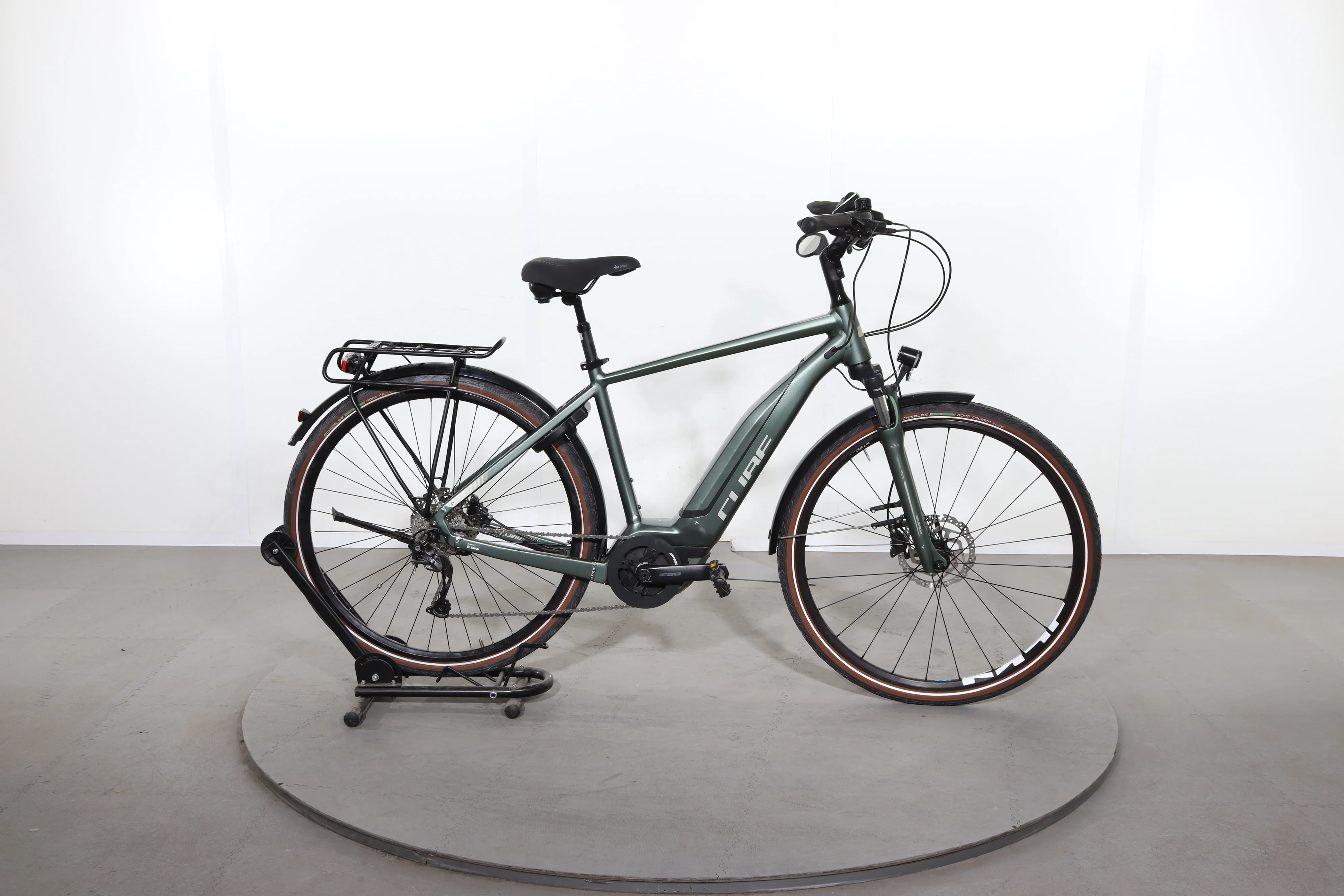 Cube Touring Hybrid One